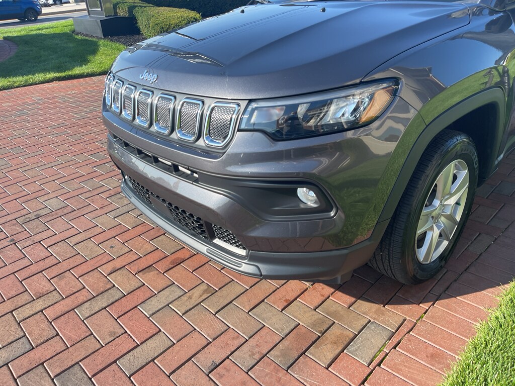 Used 2022 Jeep Compass Latitude