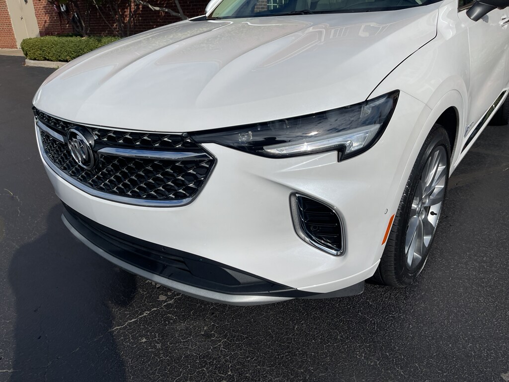2023 Buick Envision Avenir photo 2