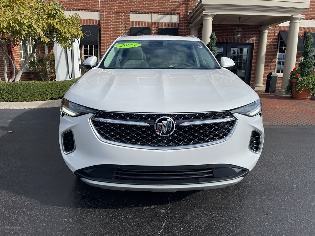 2023 Buick Envision Avenir photo 3