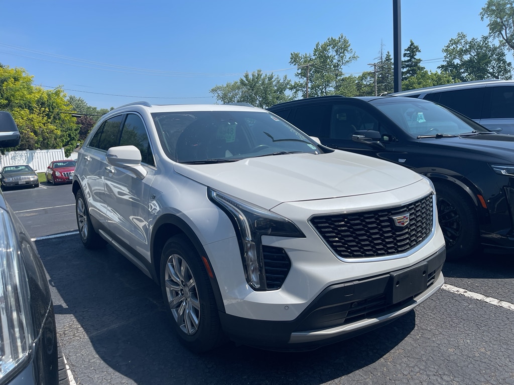2023 Cadillac XT4 Premium Luxury AWD's photo