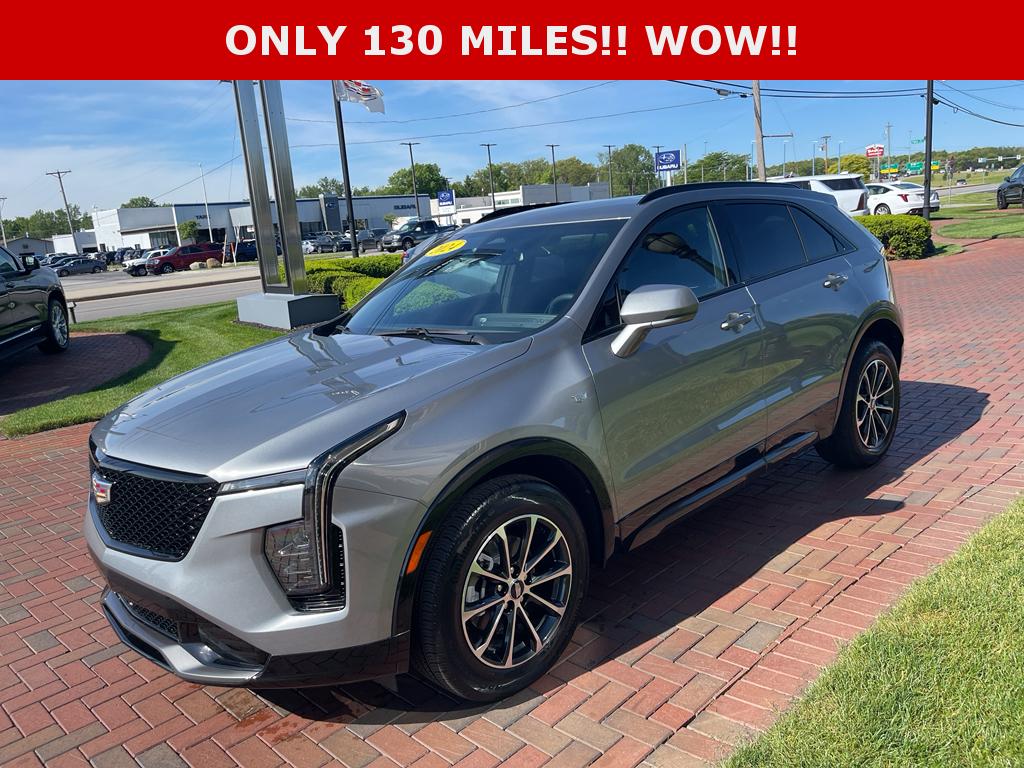 2024 Cadillac XT4 Sport's photo