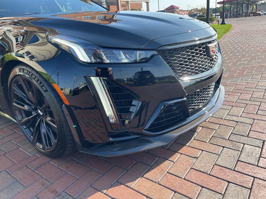 2022 Cadillac CT5 photo 4