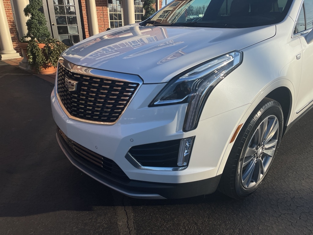 Used 2023 CADILLAC XT5 Premium Luxury SUV