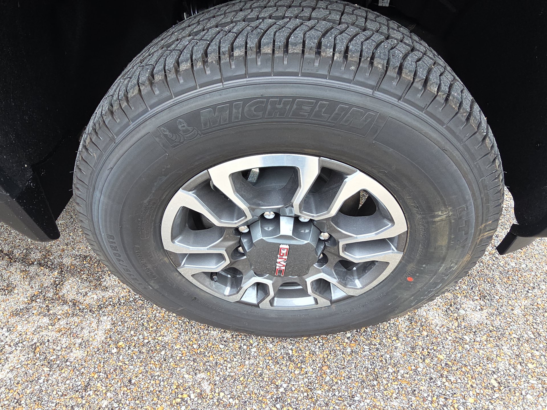 2026 GMC Sierra 2500HD SLT - Photo 11