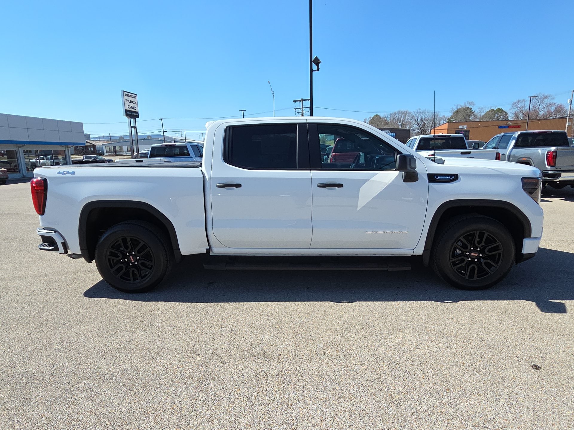 2026 GMC Sierra 1500 Pro - Photo 11