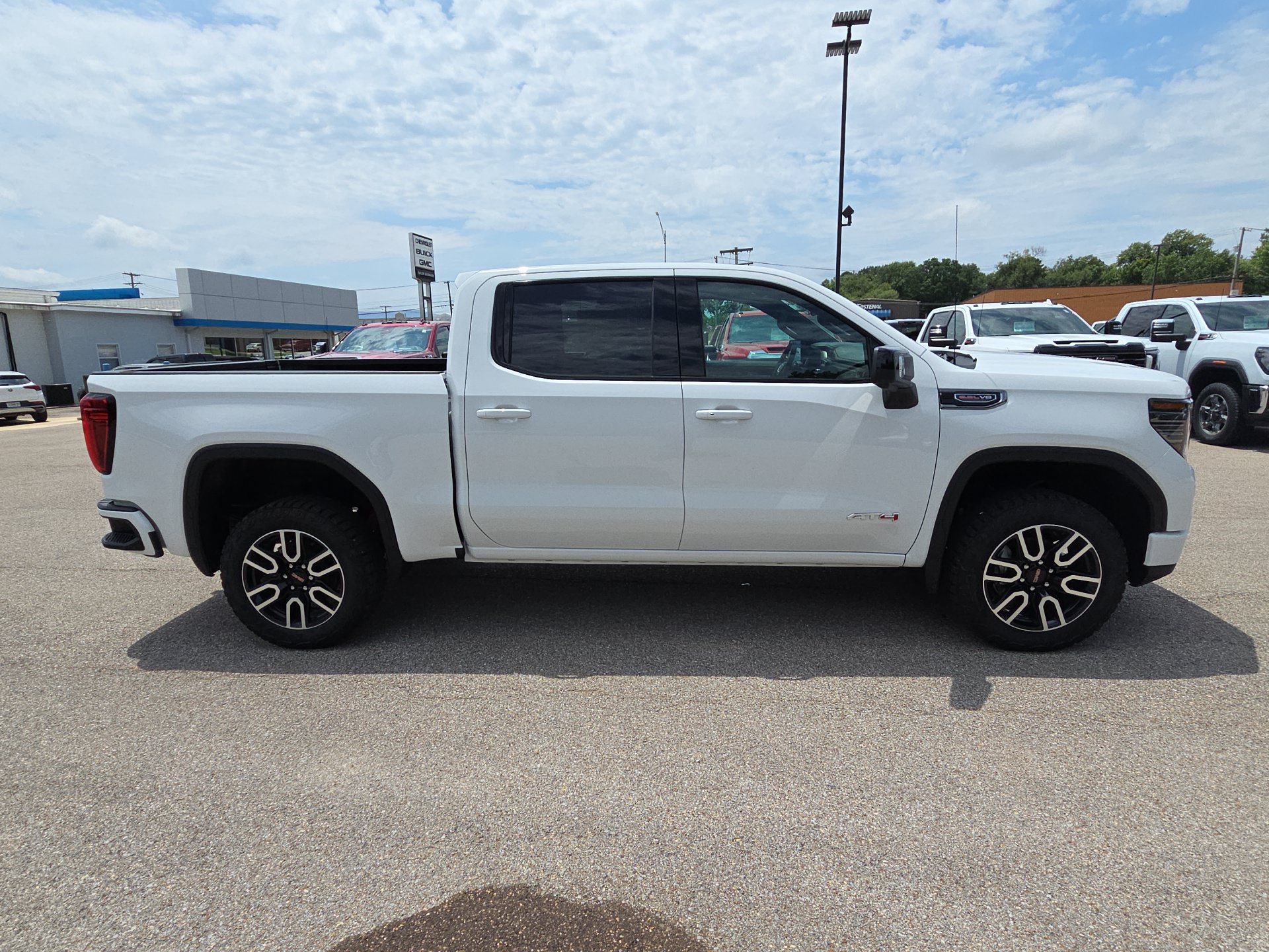 2026 GMC Sierra 1500 AT4 - Photo 11
