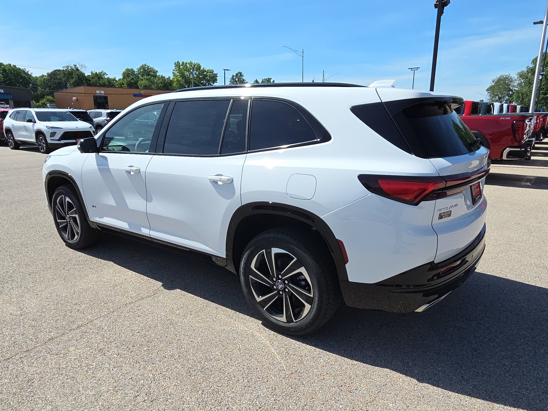 2026 Buick Enclave Sport Touring - Photo 7