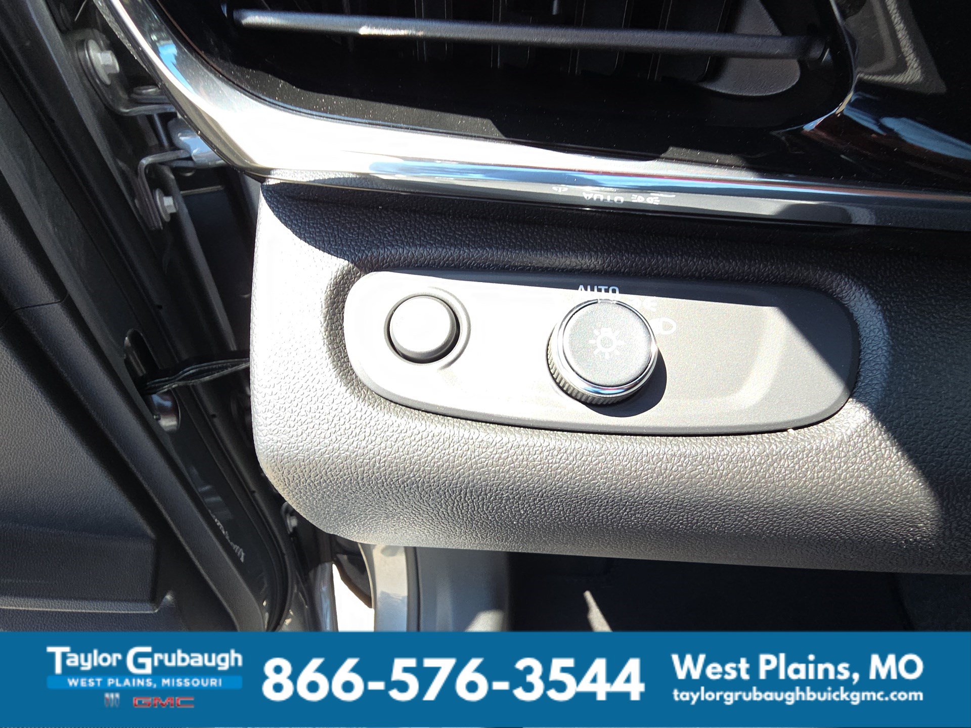 2026 Buick Envista Sport Touring - Photo 20