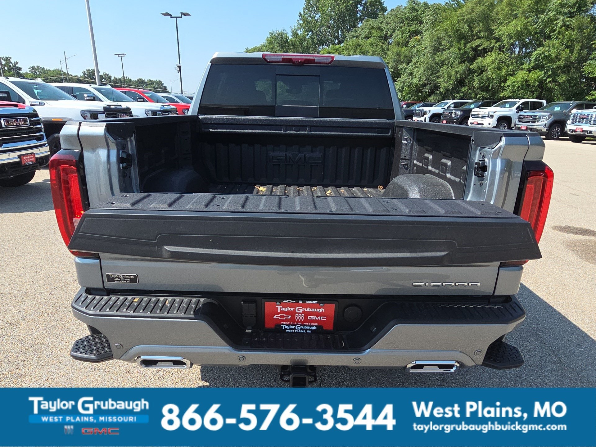 2026 GMC Sierra 1500 Denali - Photo 9