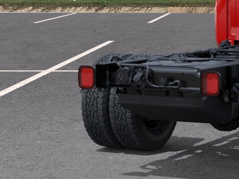 2026 GMC Sierra 3500 Chassis Cab SLE - Photo 42