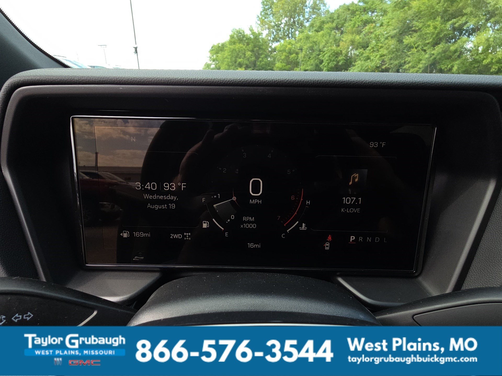 2027 GMC Terrain AT4 - Photo 16