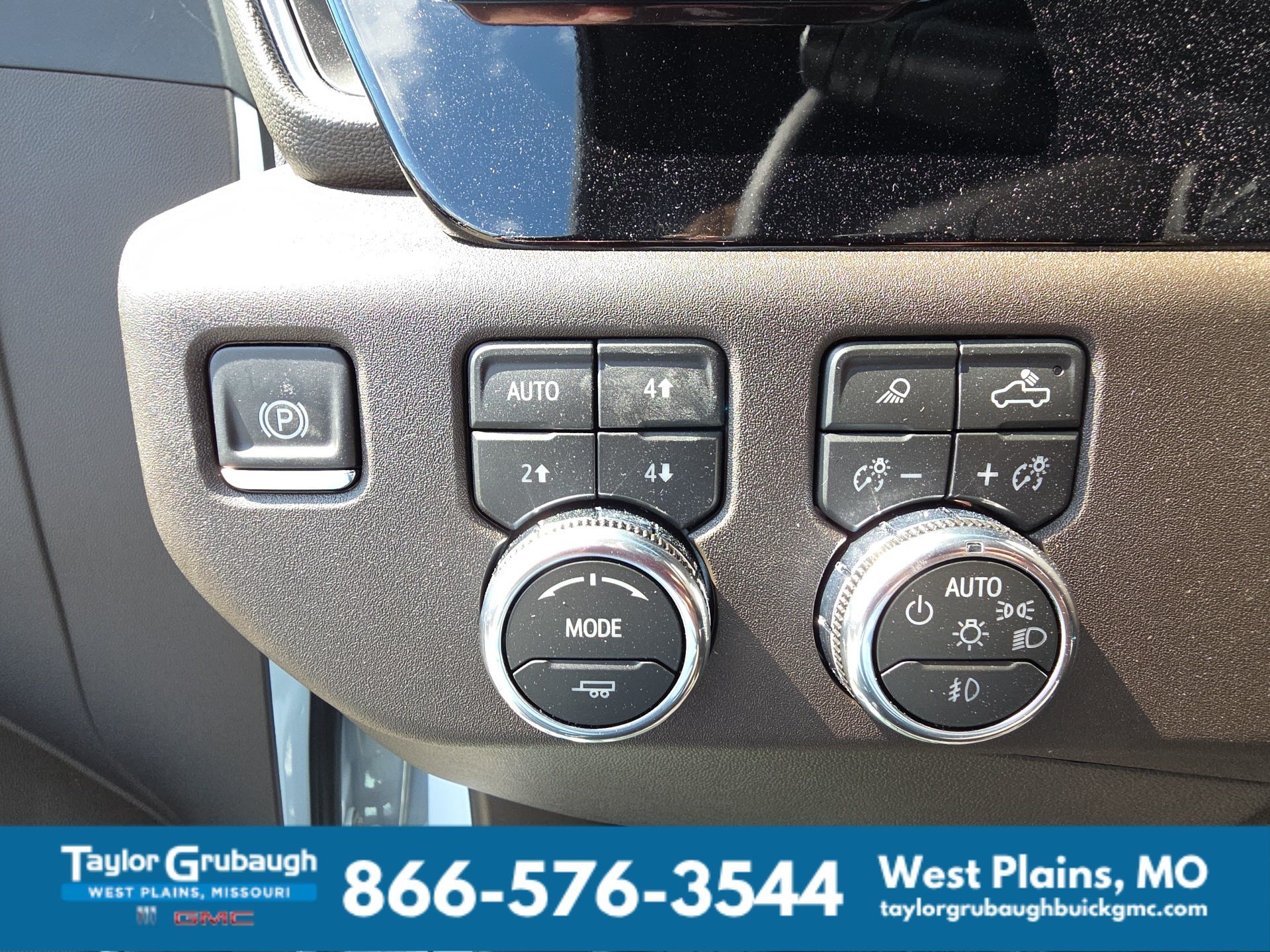 2026 GMC Sierra 3500HD SLT - Photo 22
