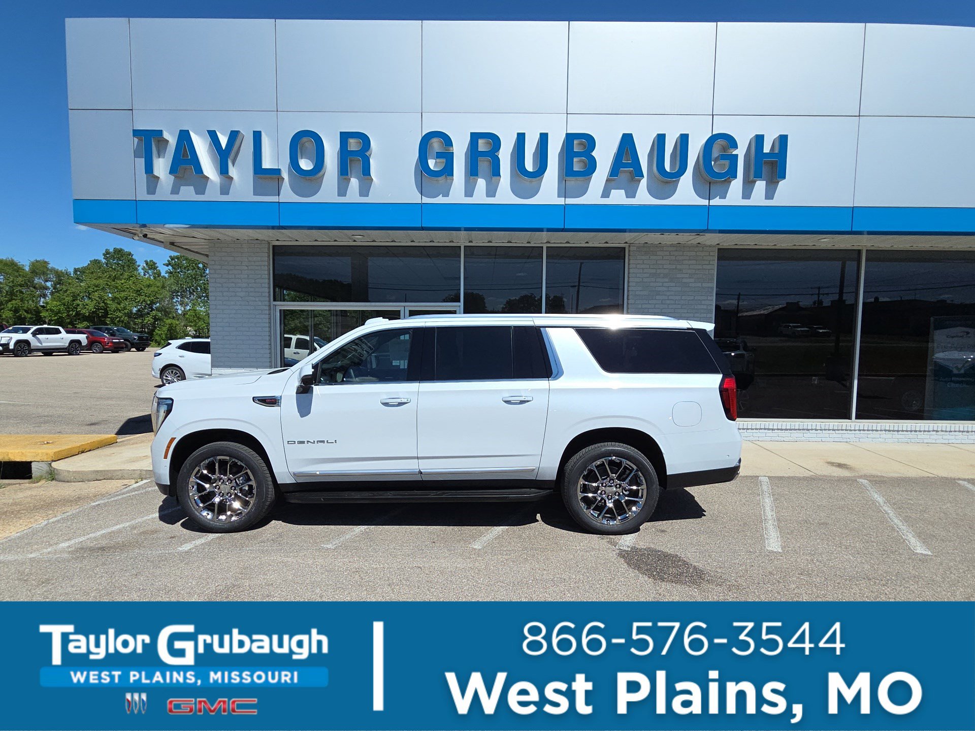 Glacier White Tricoat 2026 GMC Yukon XL Denali 4WD SUV / Crossover Four-Wheel Drive Automatic