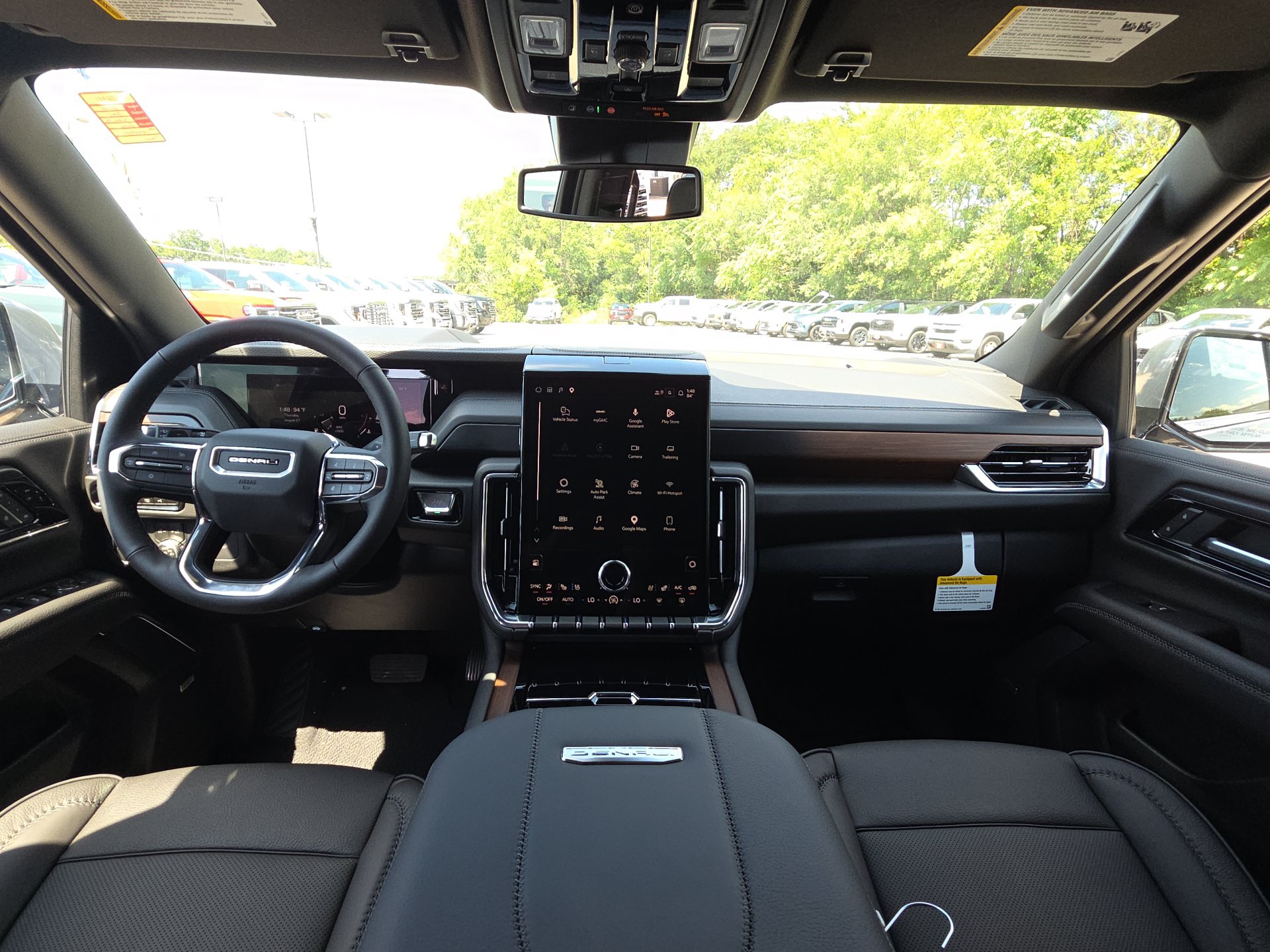 2026 GMC Yukon XL Denali - Photo 30