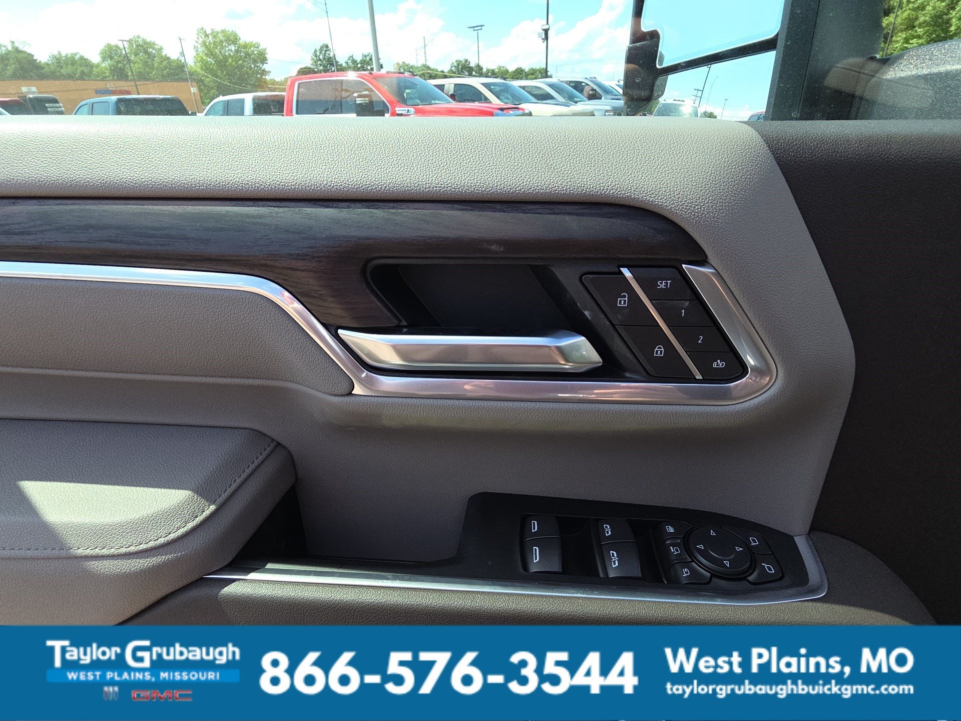 2026 GMC Sierra 3500HD SLT - Photo 15