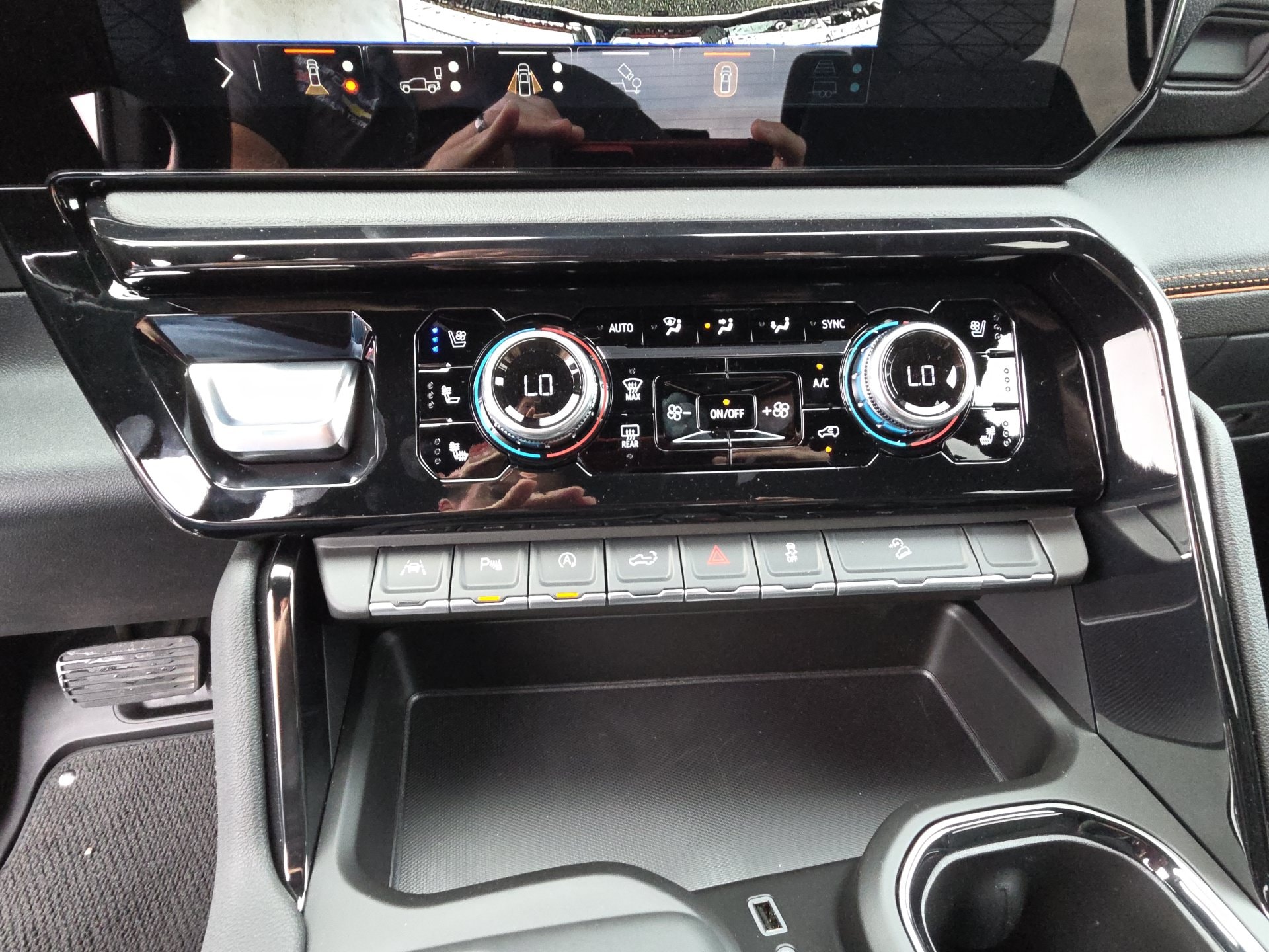 2026 GMC Sierra 1500 AT4 - Photo 25