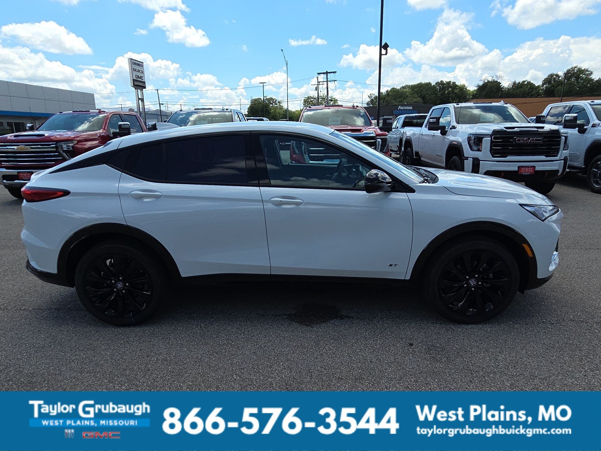 2026 Buick Envista Sport Touring - Photo 9