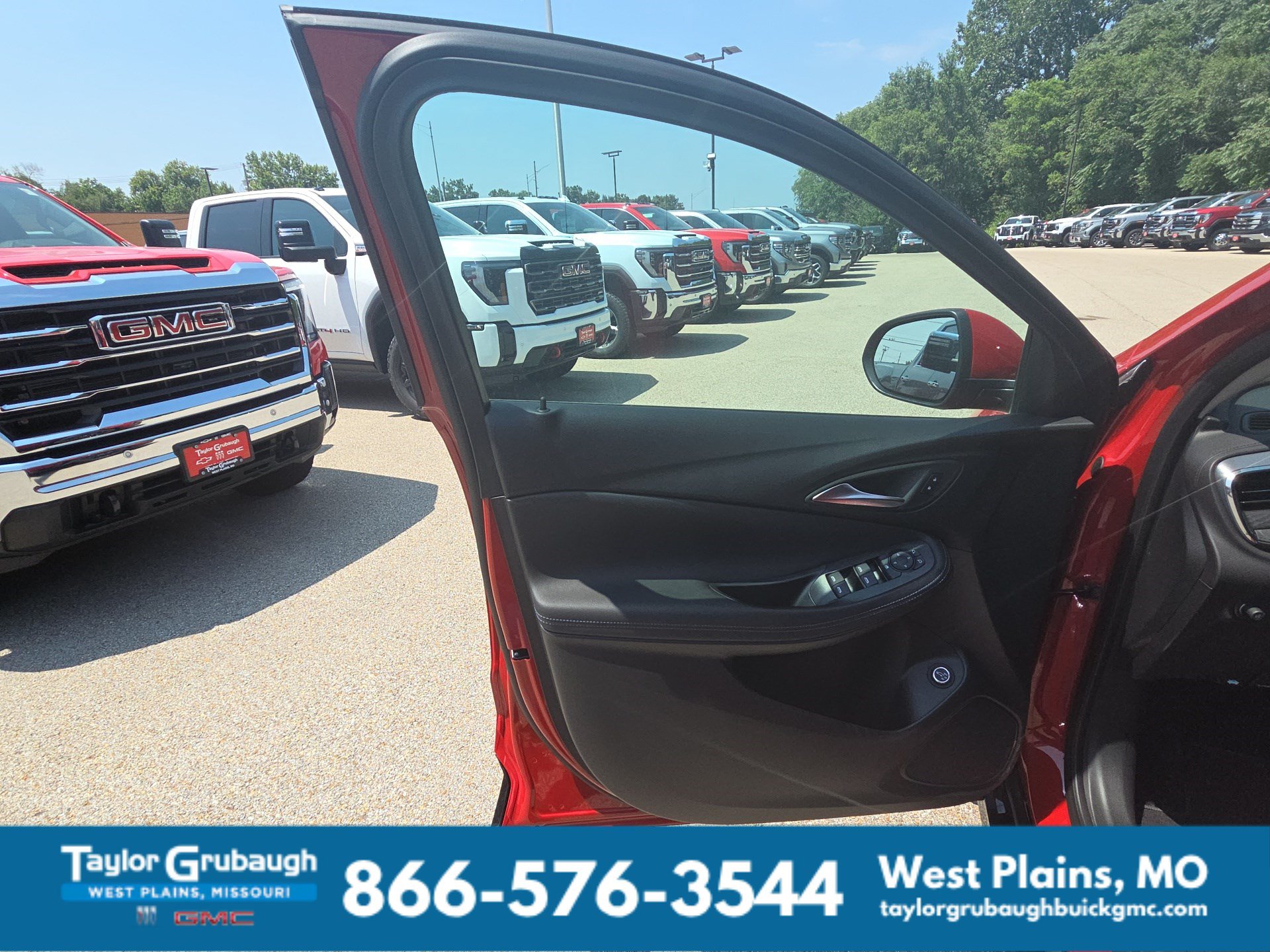 2026 Buick Encore GX Sport Touring - Photo 13