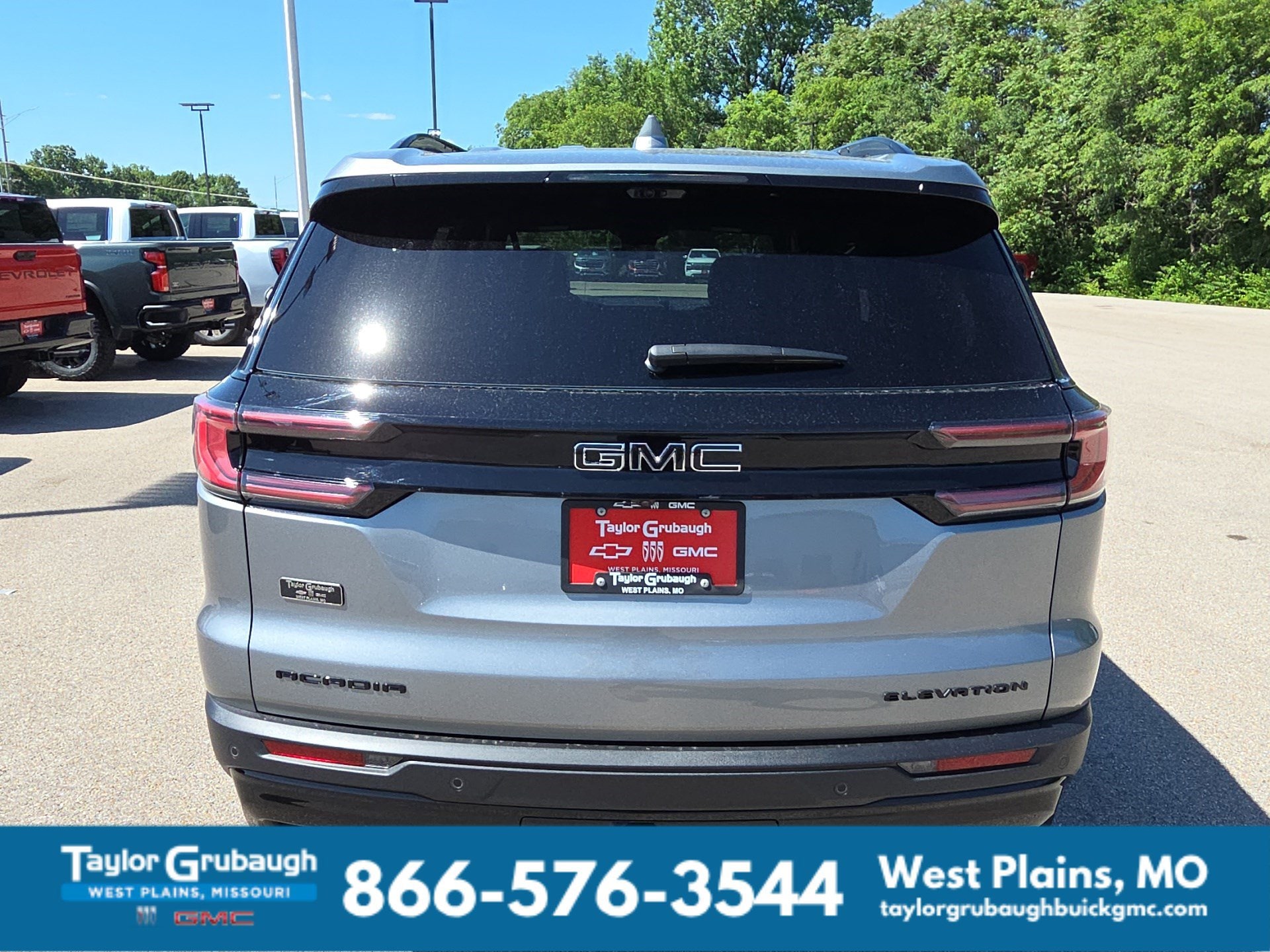 2026 GMC Acadia Elevation - Photo 7