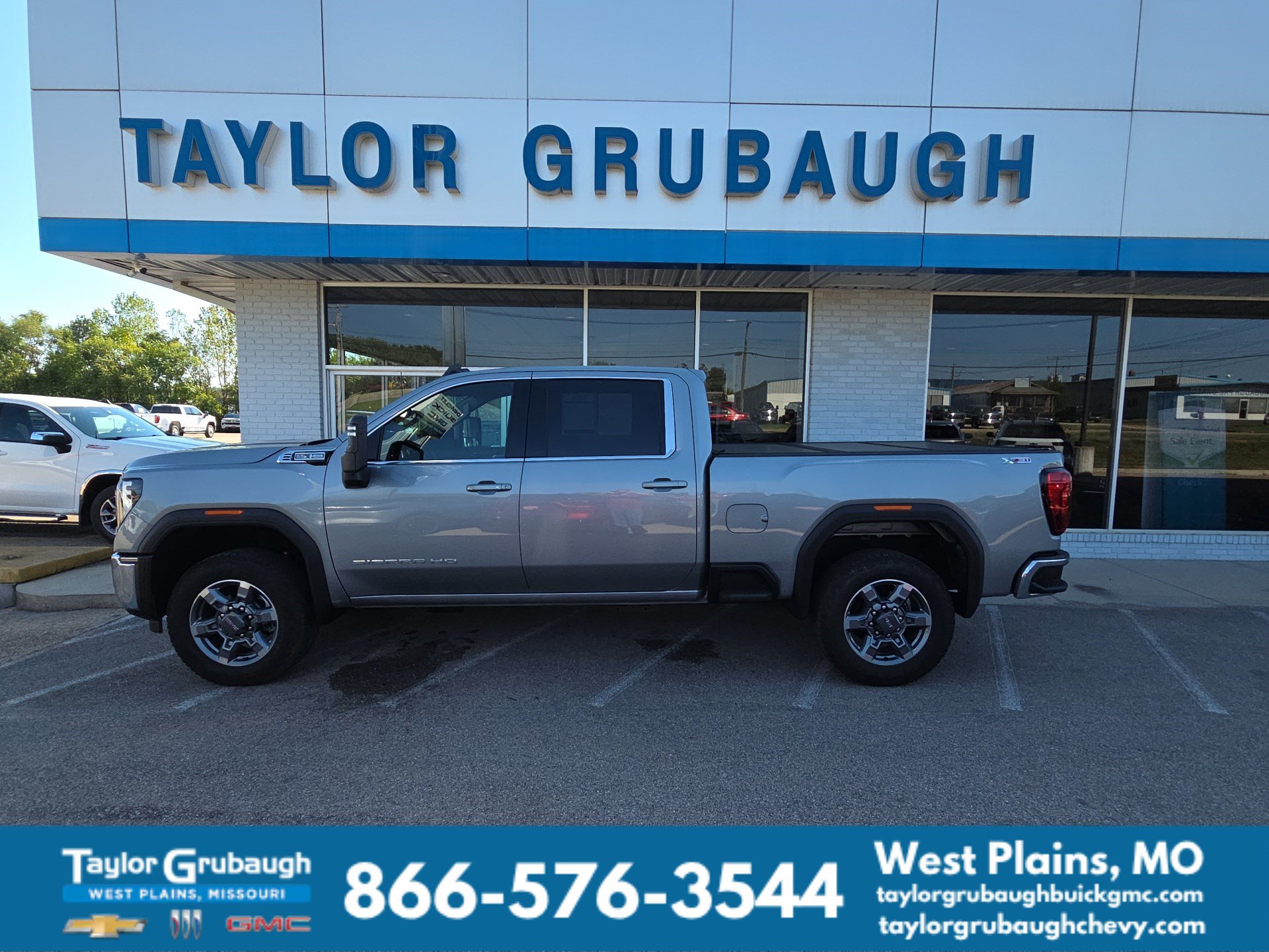 Sterling Metallic 2026 GMC Sierra 2500HD Pickup Truck Four-Wheel Drive Automatic