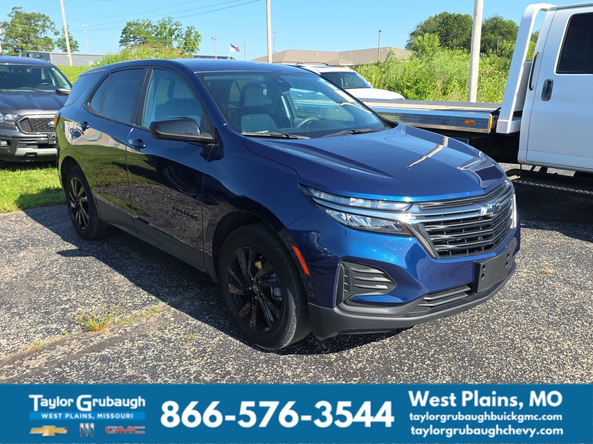 Blue Glow Metallic 2023 Chevrolet Equinox SUV / Crossover Four-Wheel Drive Automatic