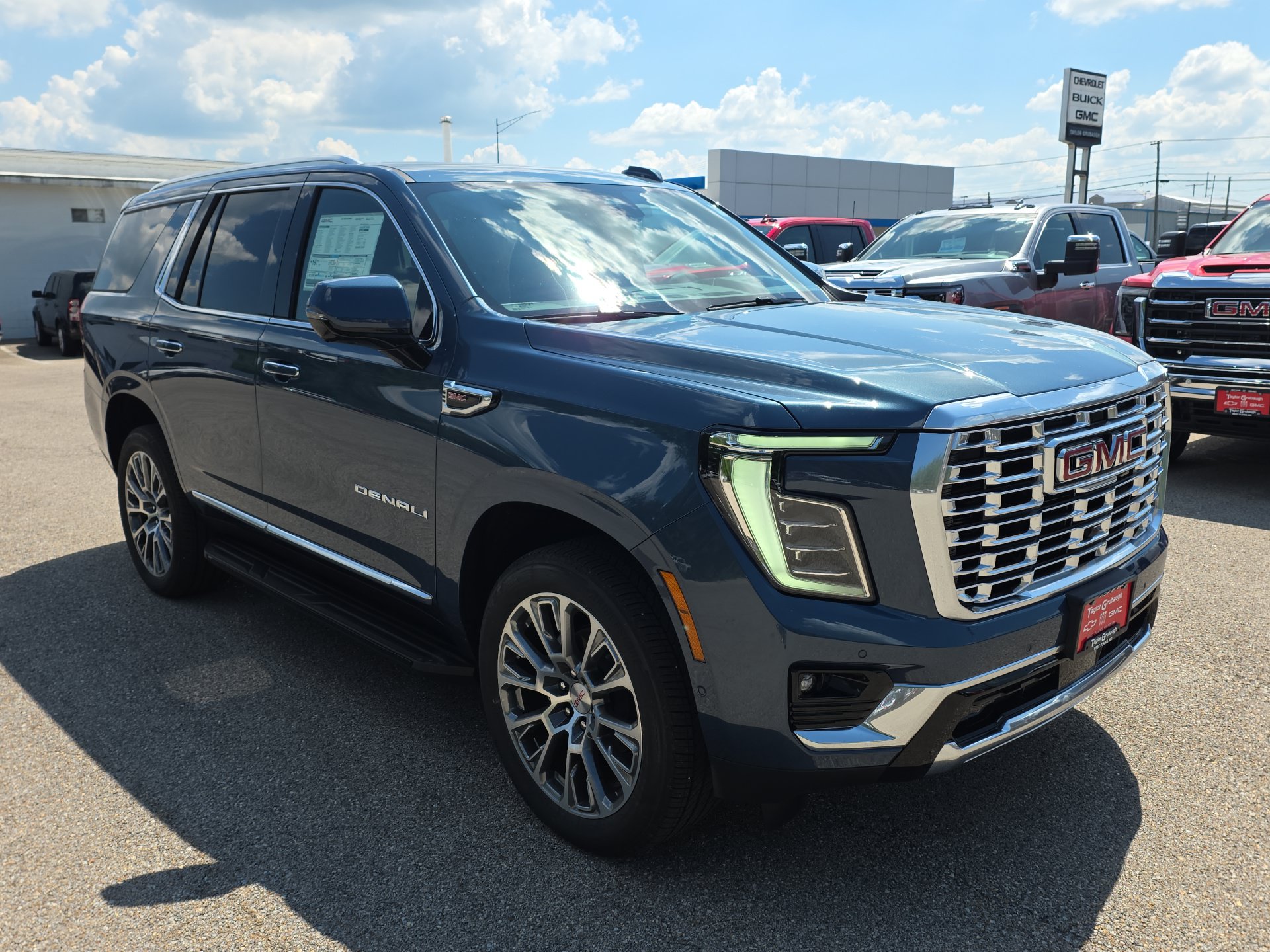New 2026 GMC Yukon Denali SUV