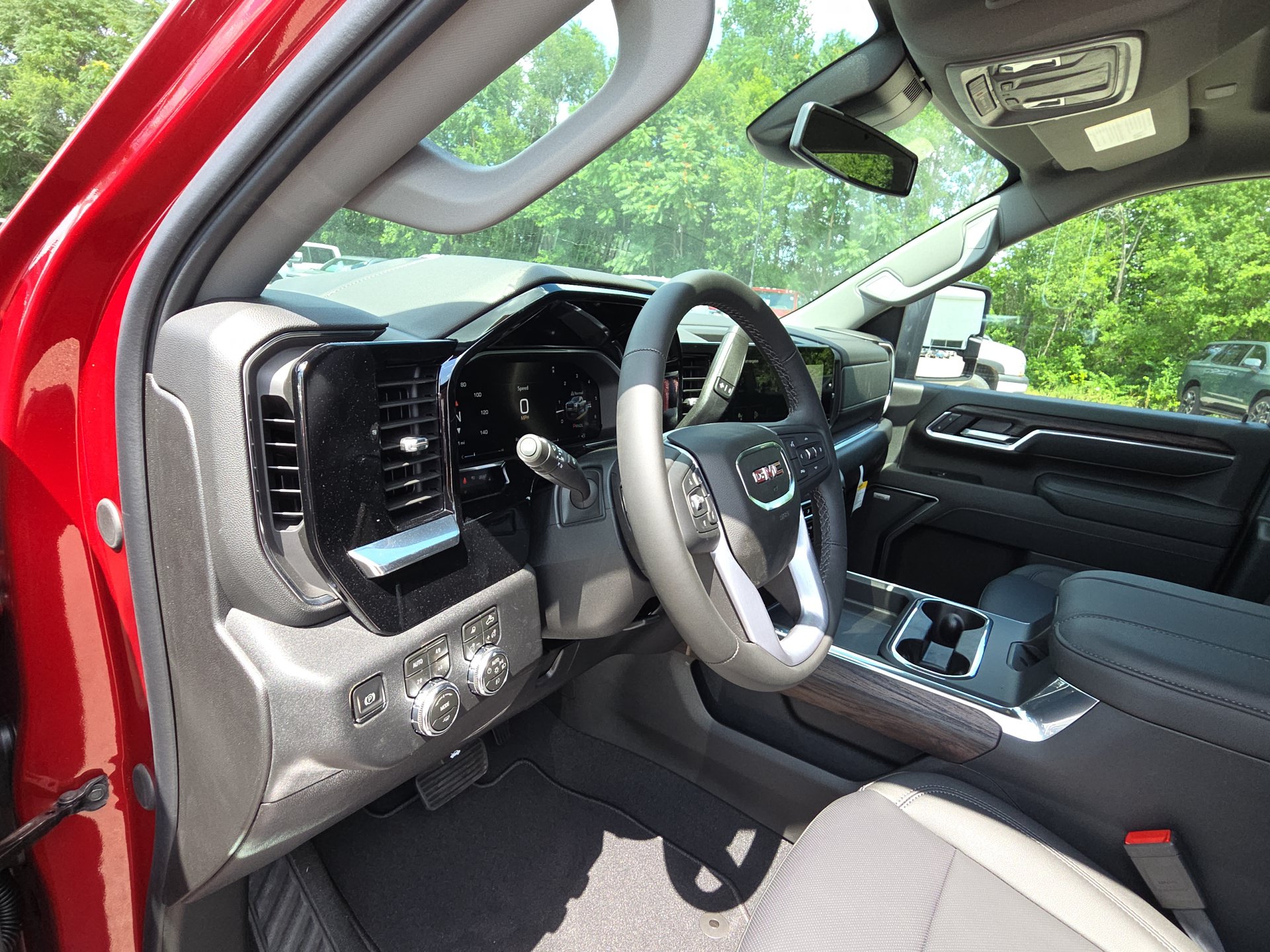 2026 GMC Sierra 2500HD SLT - Photo 15