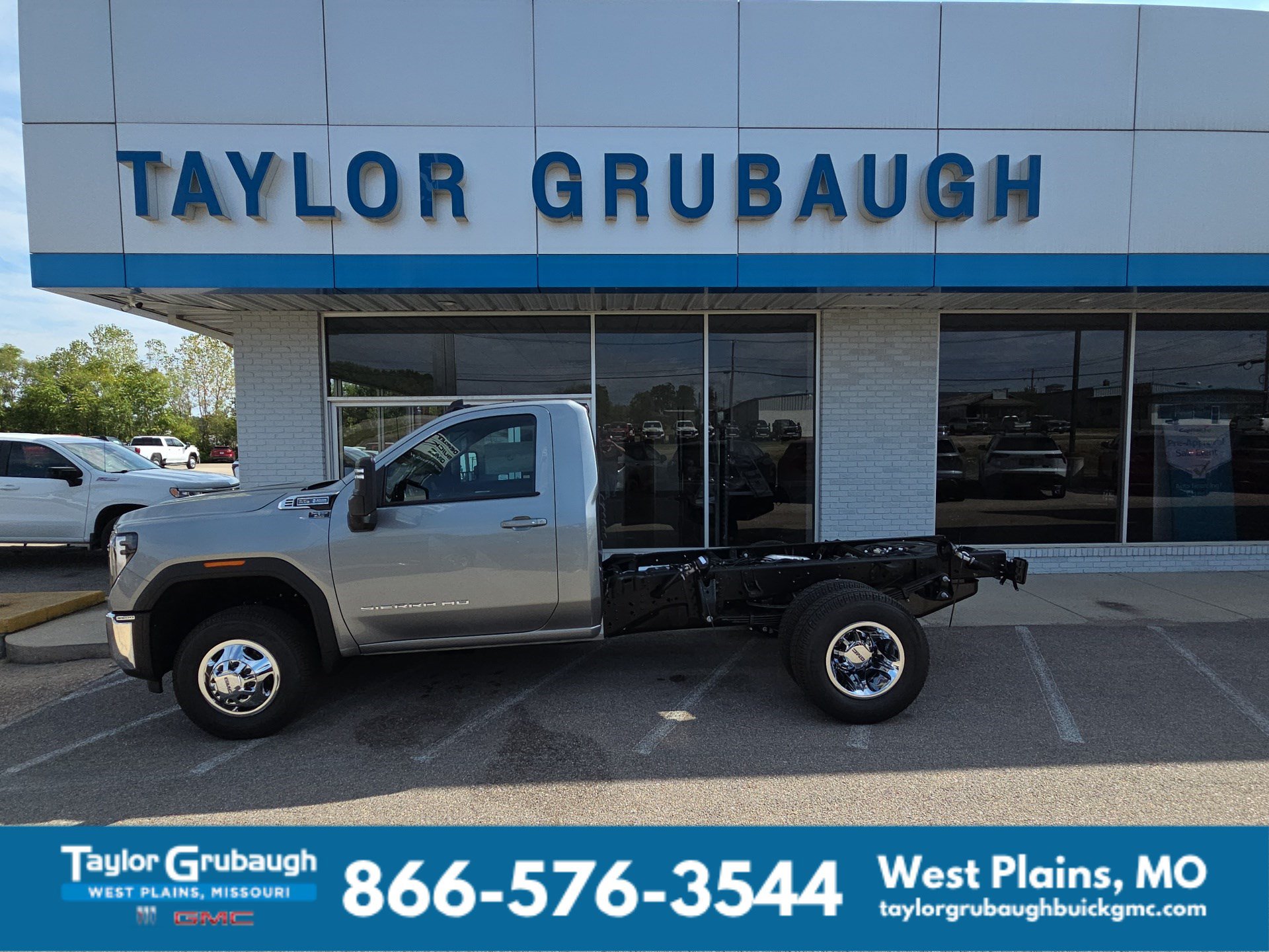 New 2026 GMC Sierra 3500 HD Chassis Cab SLE Truck