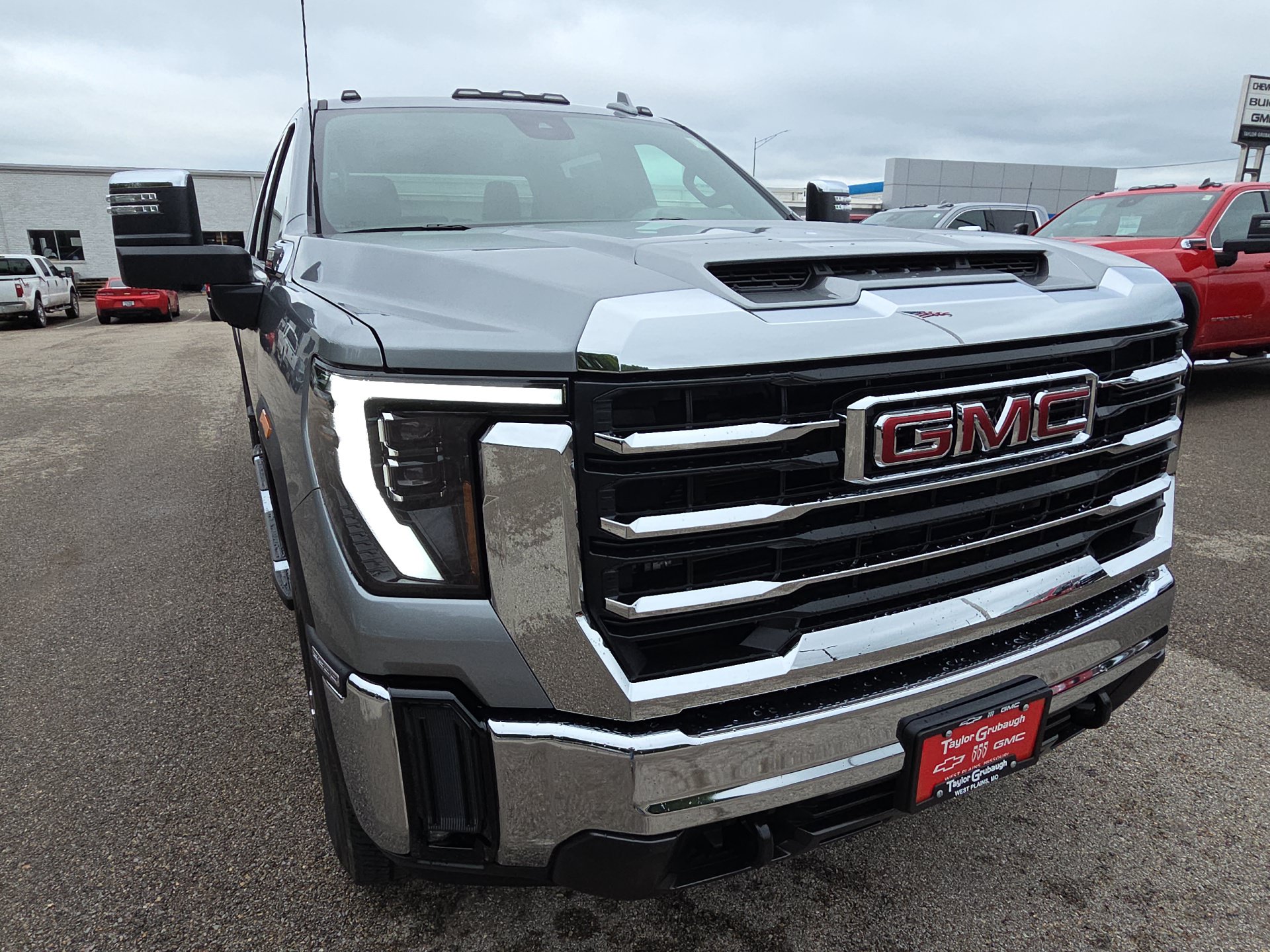 2026 GMC Sierra 2500HD SLT - Photo 12