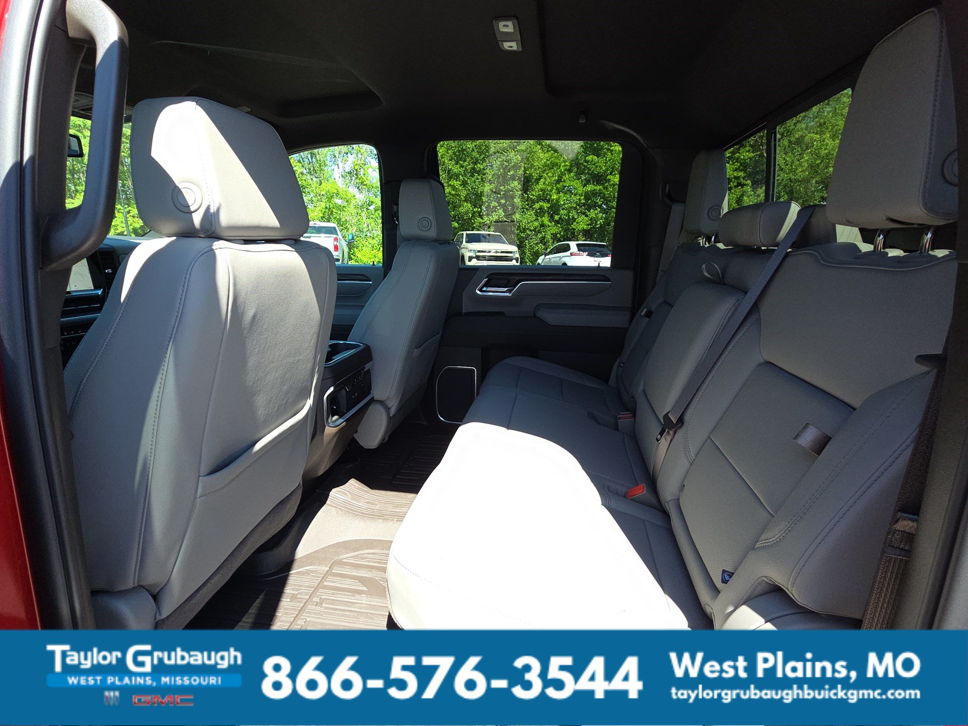 2026 GMC Sierra 3500HD SLT - Photo 30