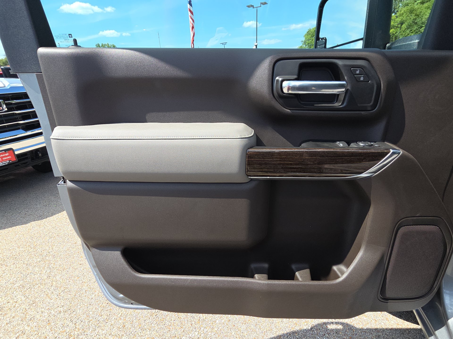 2026 GMC Sierra 3500 Chassis Cab SLE - Photo 13
