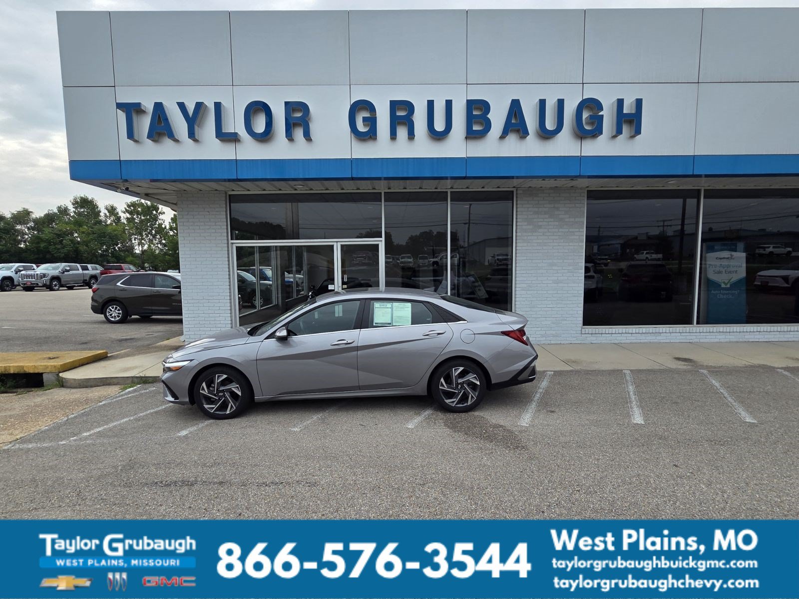  2025 Hyundai Elantra Sedan Front-Wheel Drive Automatic