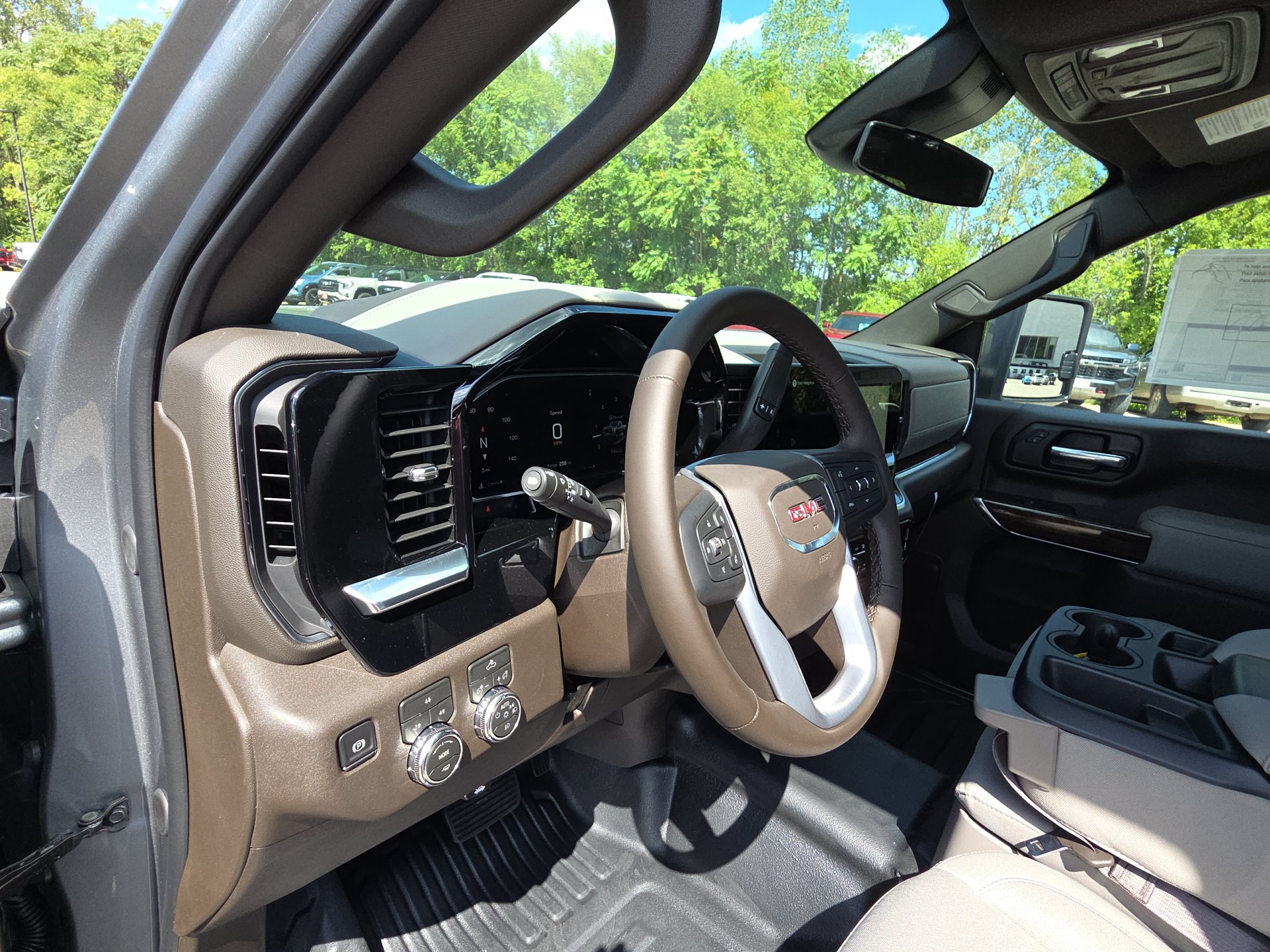 2026 GMC Sierra 3500 Chassis Cab SLE - Photo 15