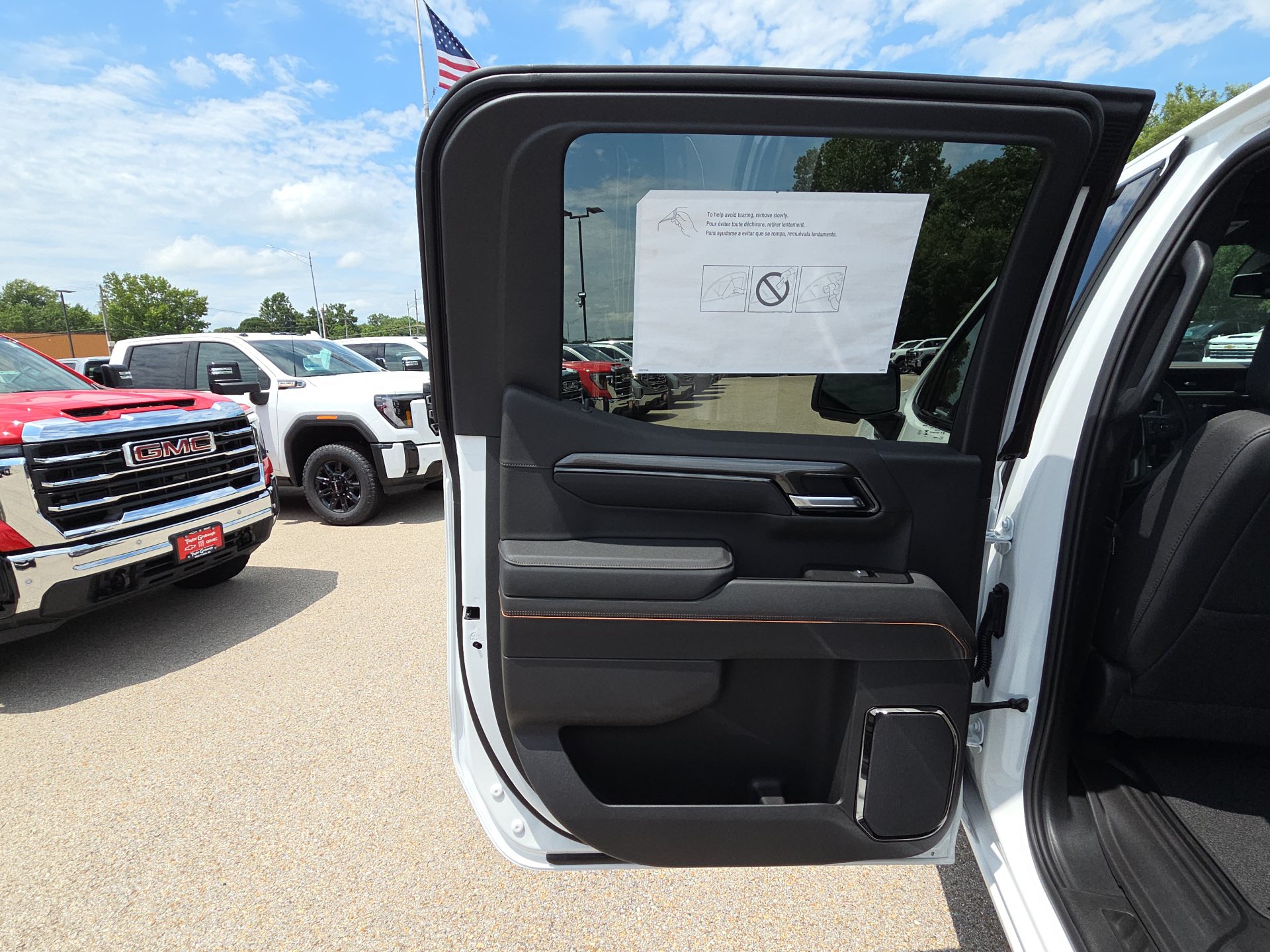 2026 GMC Sierra 1500 AT4 - Photo 28