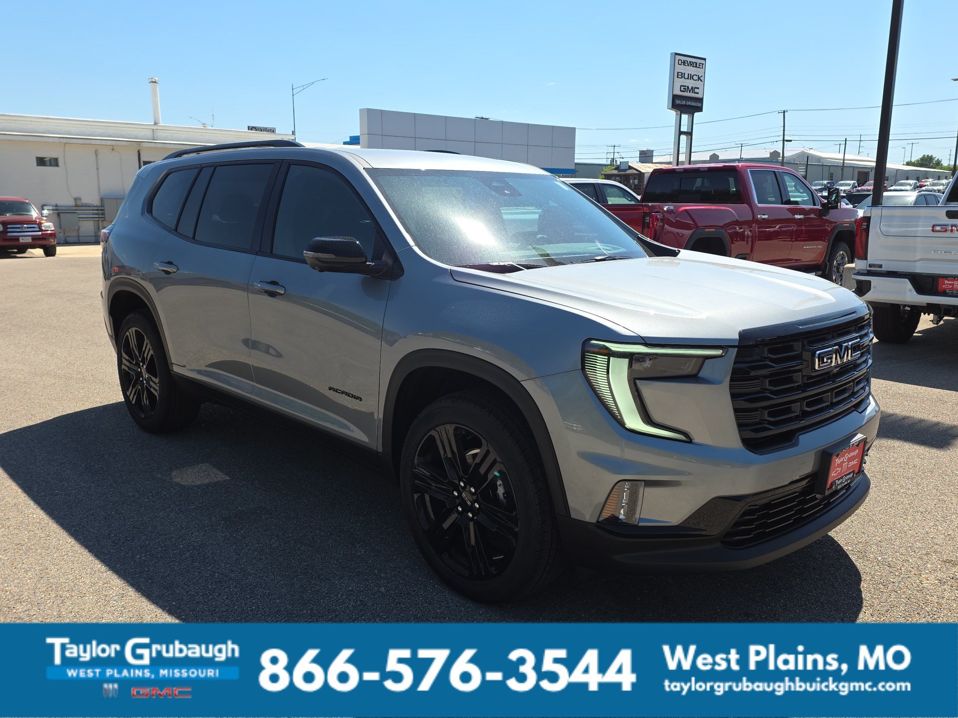 2026 GMC Acadia Elevation - Photo 2