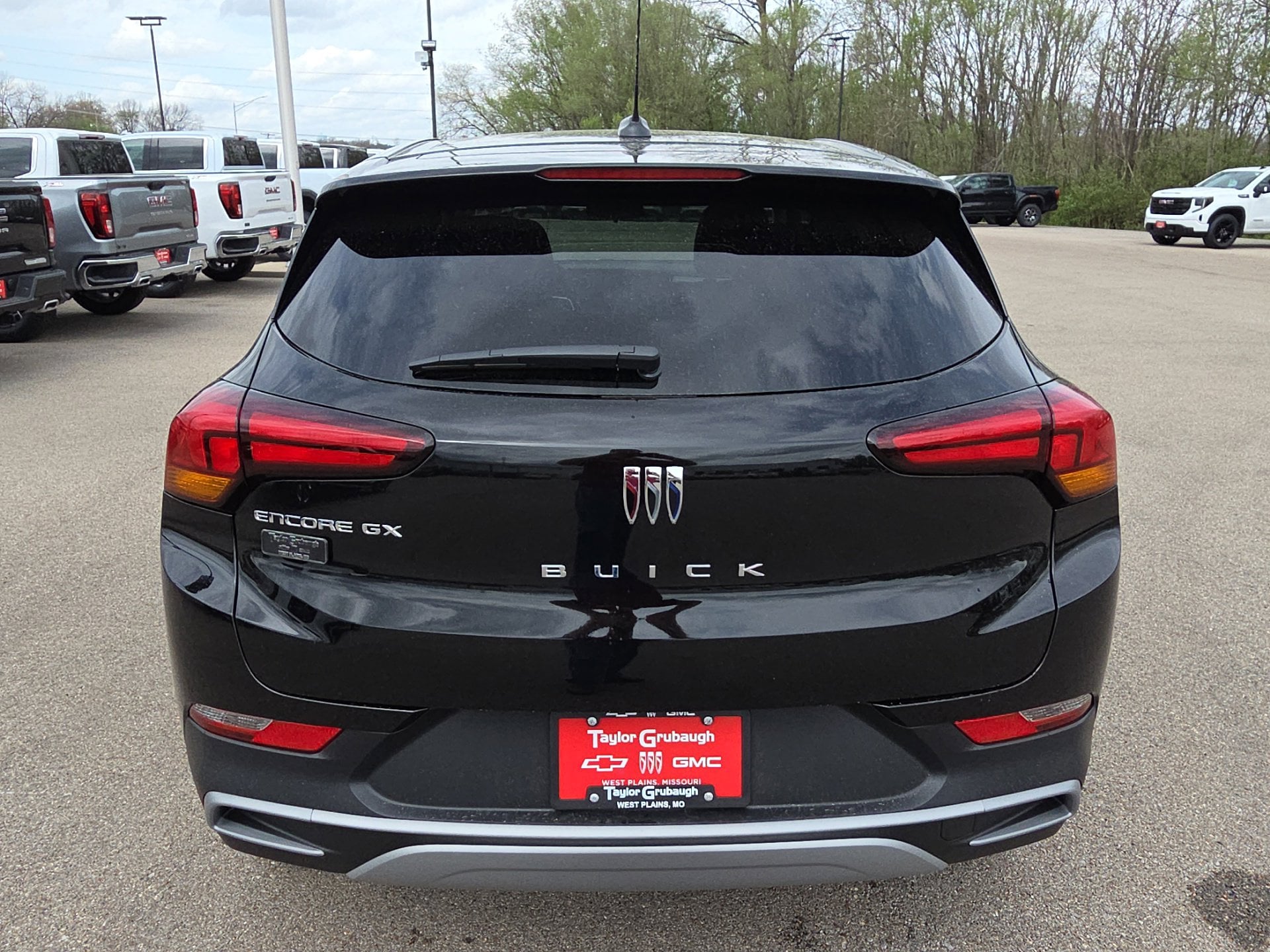 View vehicle photo 7