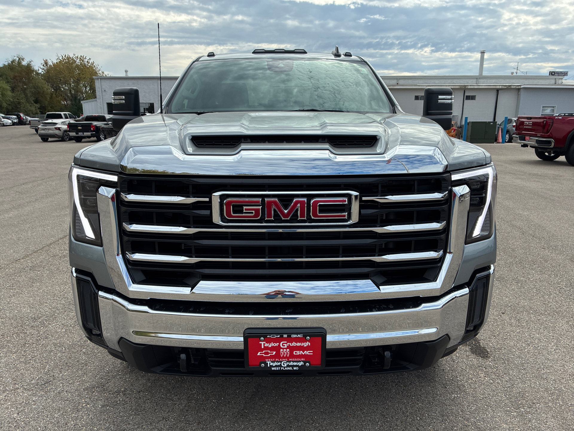 New 2026 GMC Sierra 3500 HD SLE DRW Truck