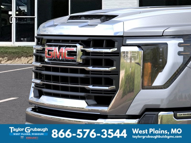 2026 GMC Sierra 3500 Chassis Cab SLE - Photo 13