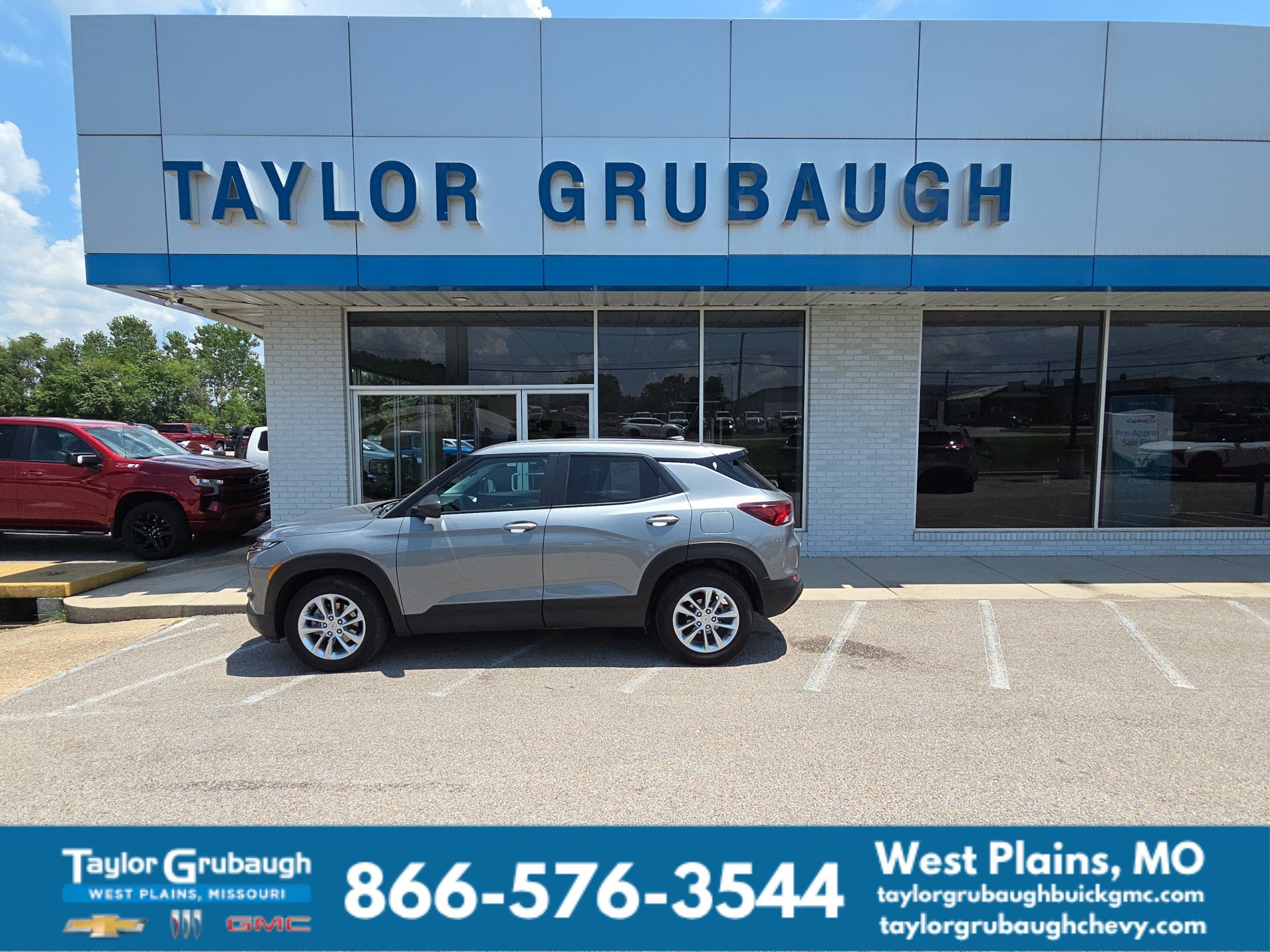 Sterling Gray Metallic 2024 Chevrolet Trailblazer SUV / Crossover Front-Wheel Drive Automatic