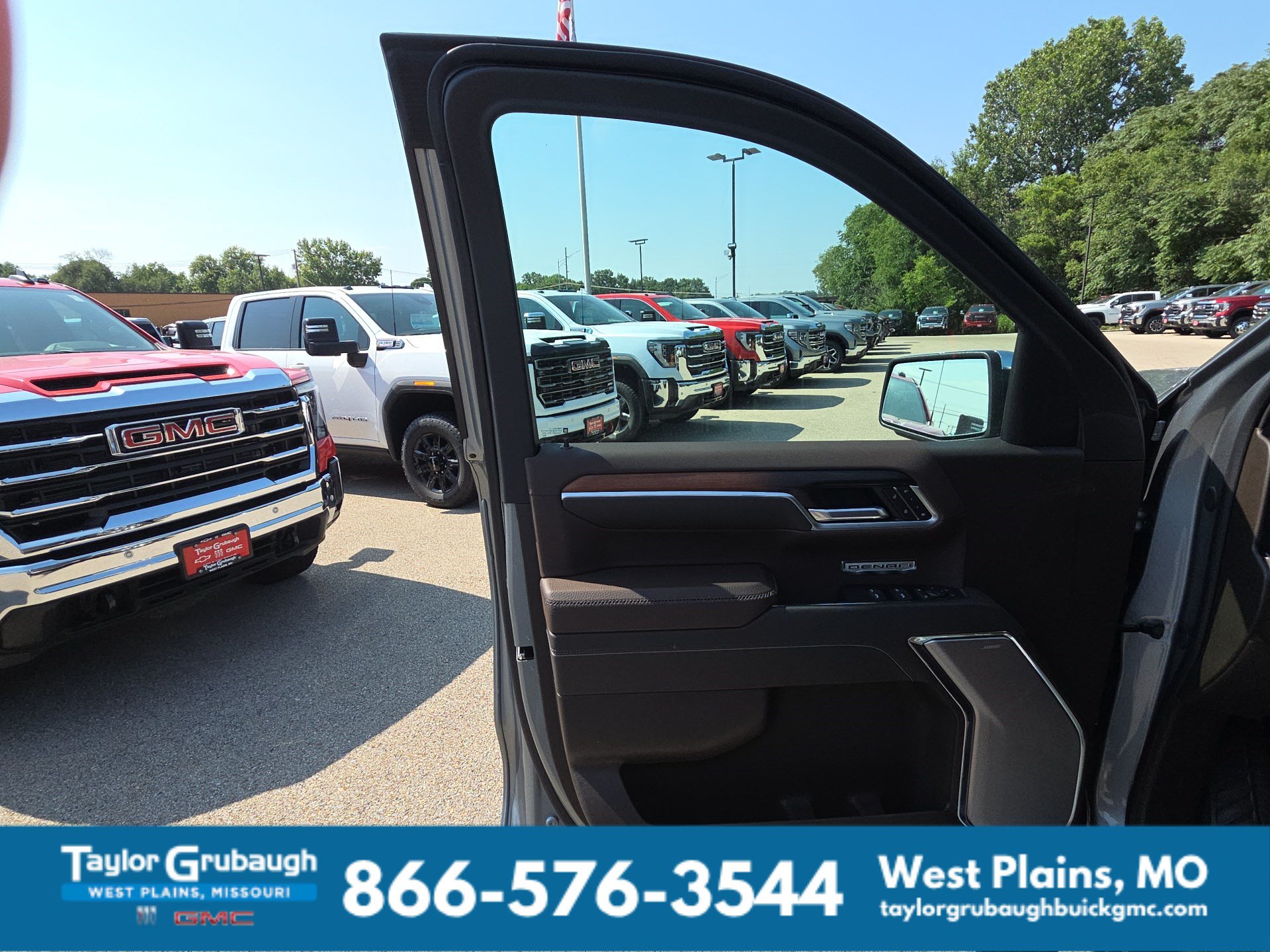 2026 GMC Sierra 1500 Denali - Photo 14