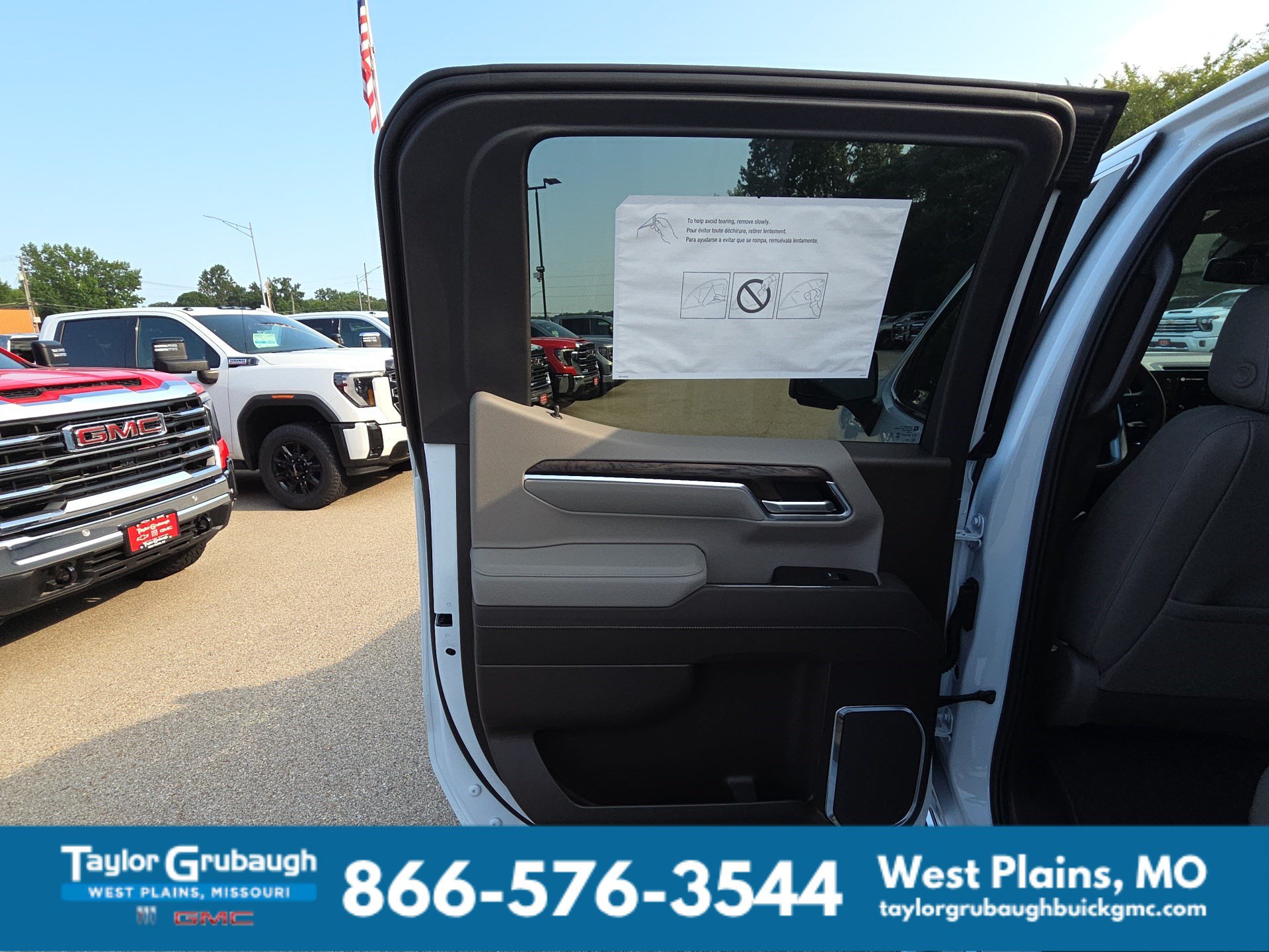2026 GMC Sierra 1500 SLT - Photo 28