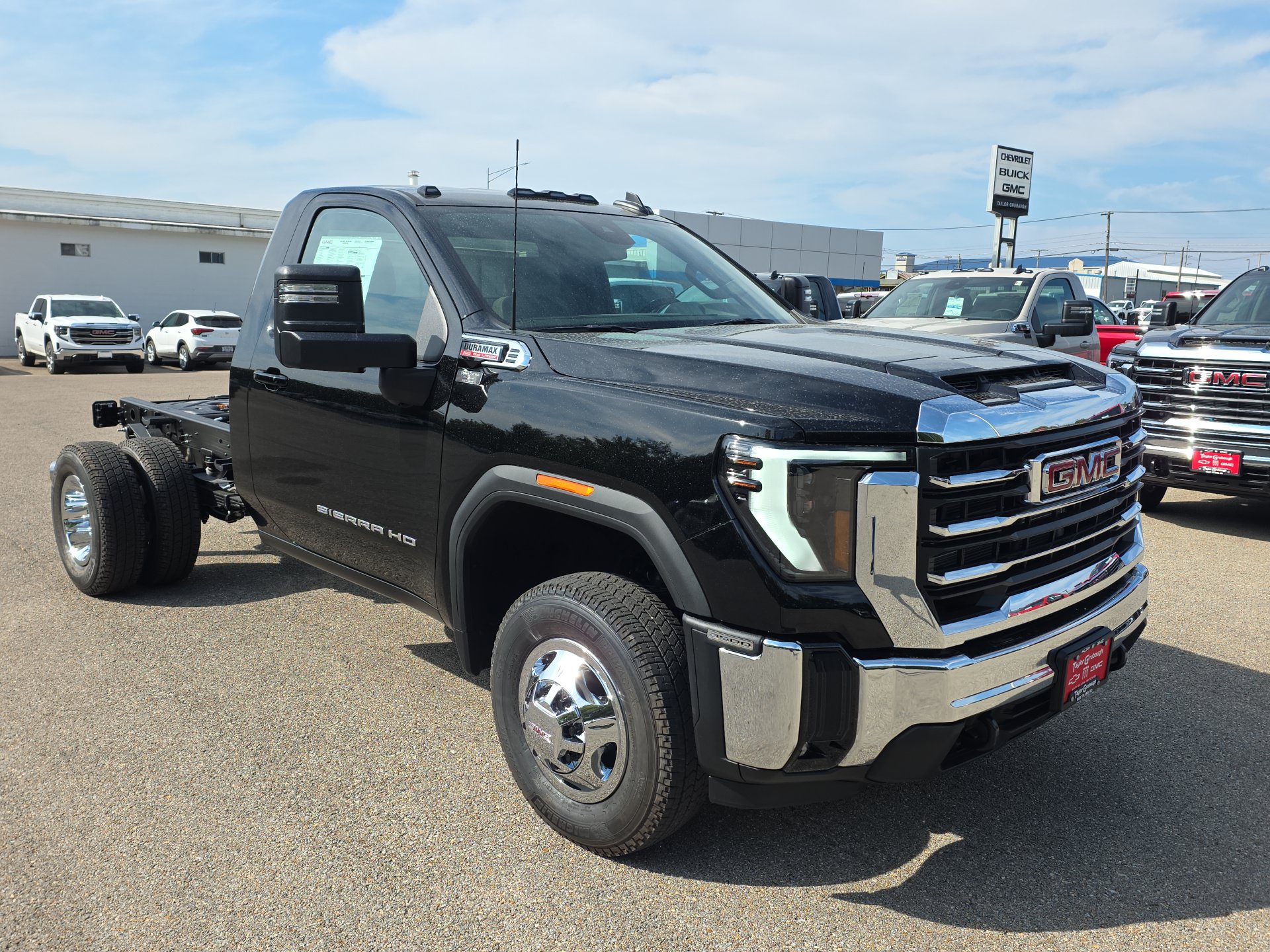 New 2026 GMC Sierra 3500 HD Chassis Cab SLE Truck