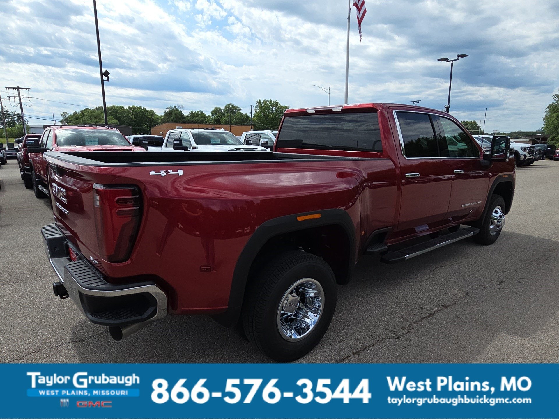 2026 GMC Sierra 3500HD SLT - Photo 10