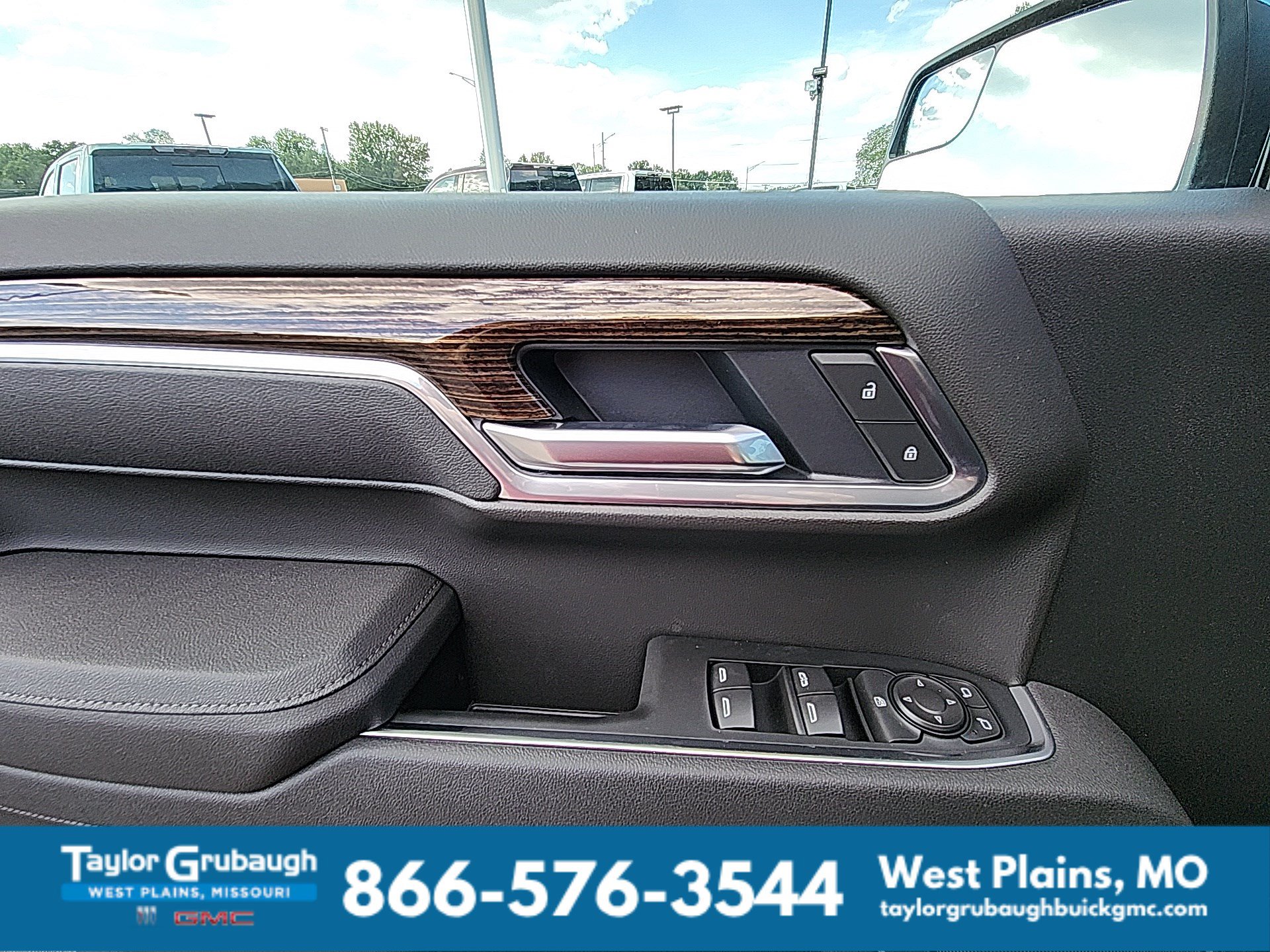 2026 GMC Sierra 1500 SLE - Photo 15