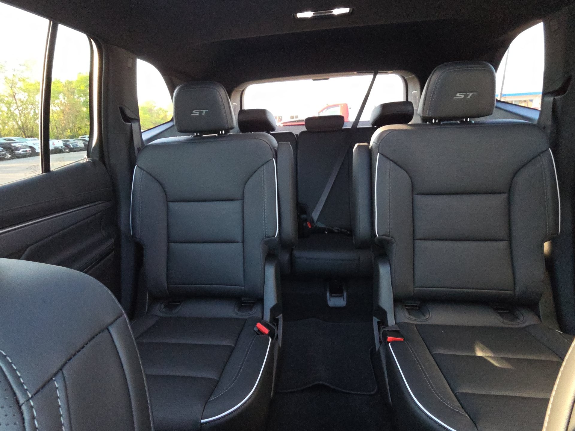 2026 Buick Enclave Sport Touring - Photo 25