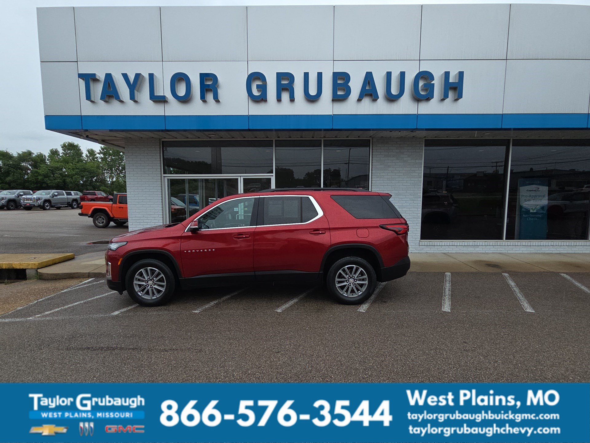 Radiant Red Tintcoat 2023 Chevrolet Traverse SUV / Crossover Four-Wheel Drive Automatic