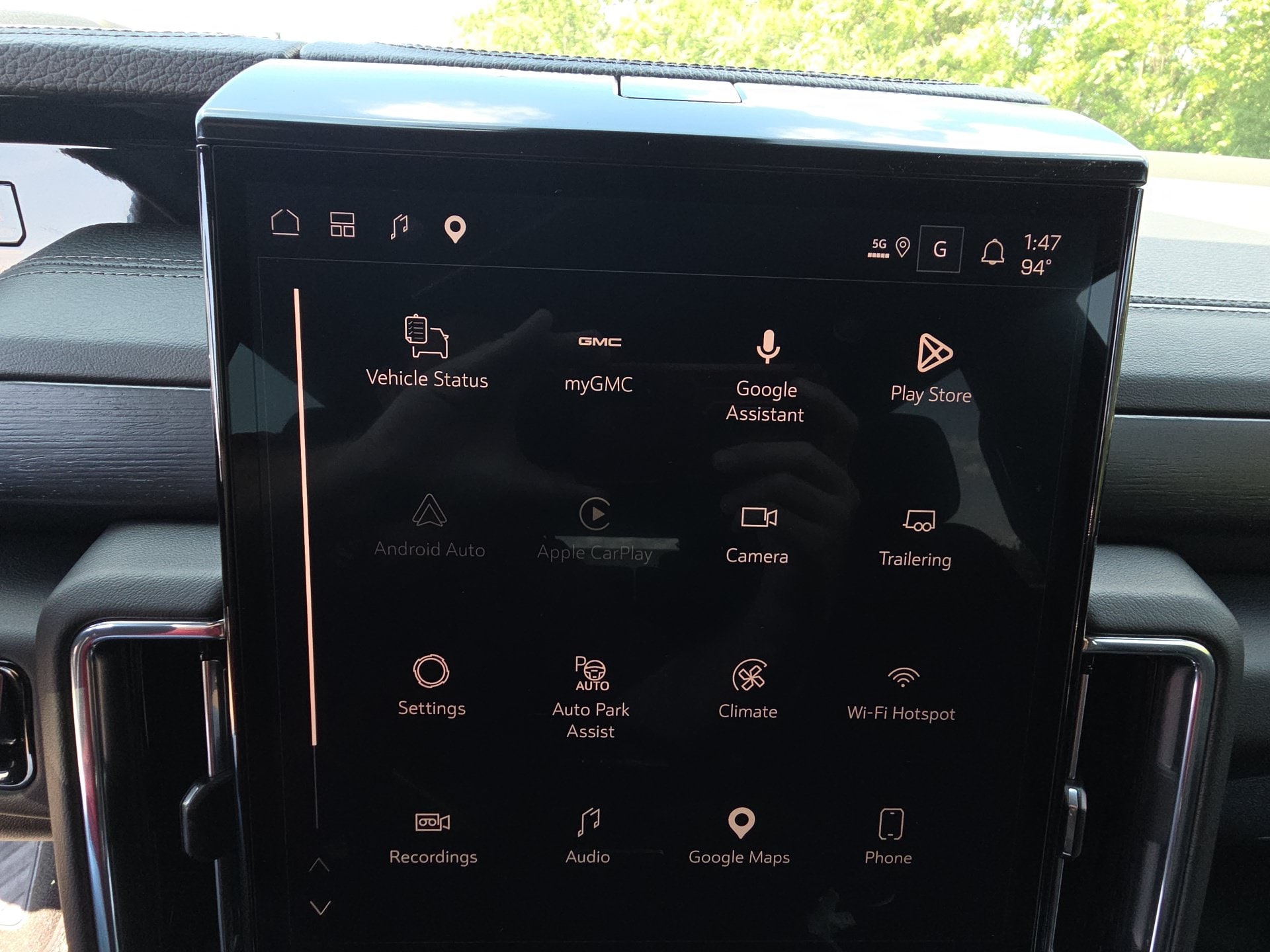 2026 GMC Yukon XL Denali - Photo 21