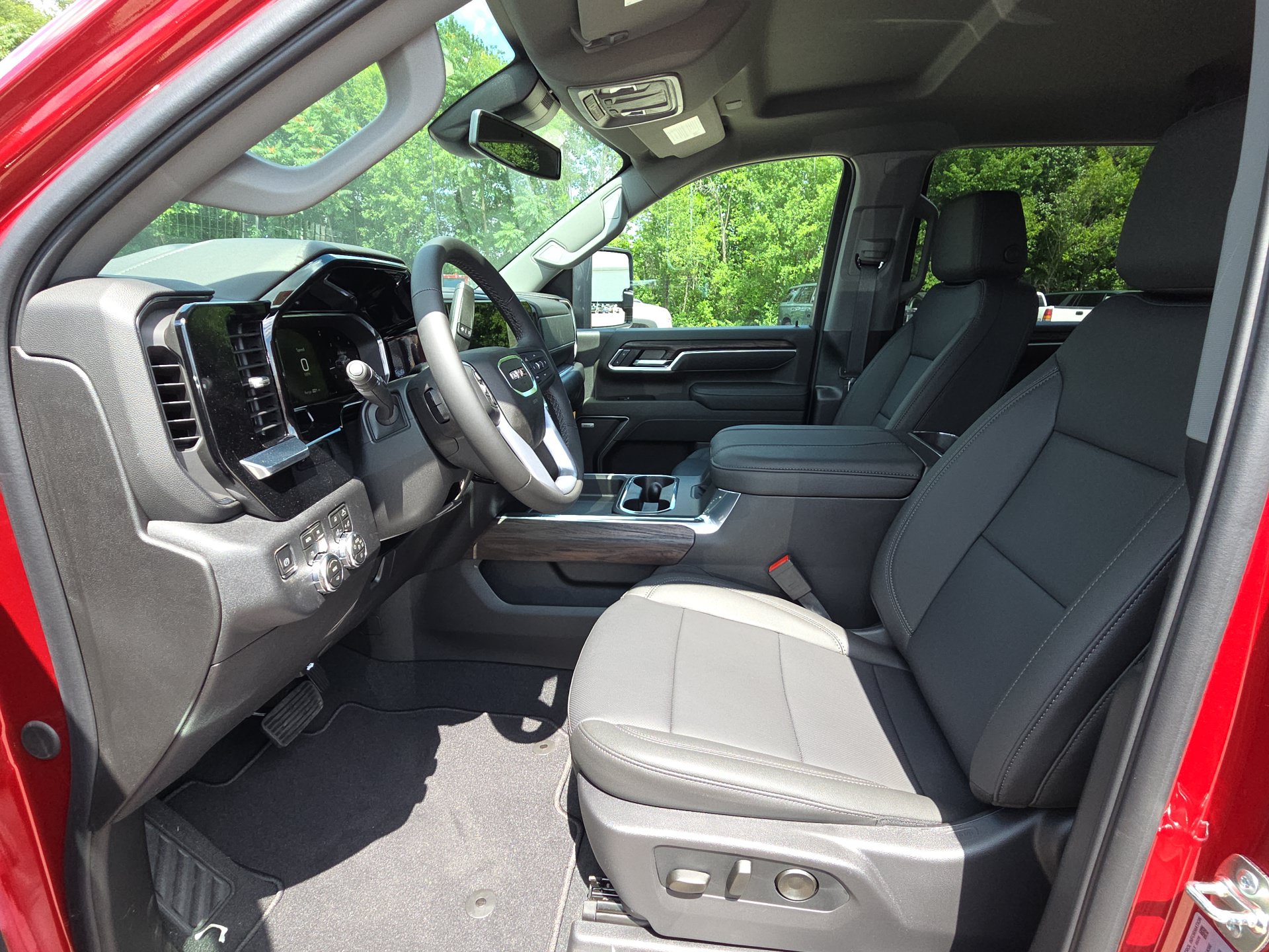 2026 GMC Sierra 2500HD SLT - Photo 16