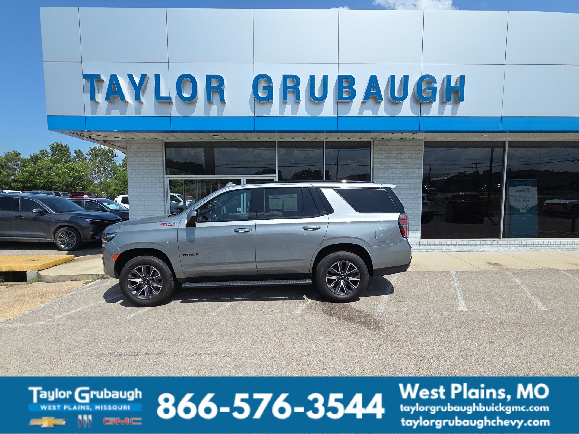 Sterling Gray Metallic 2023 Chevrolet Tahoe SUV / Crossover Four-Wheel Drive Automatic