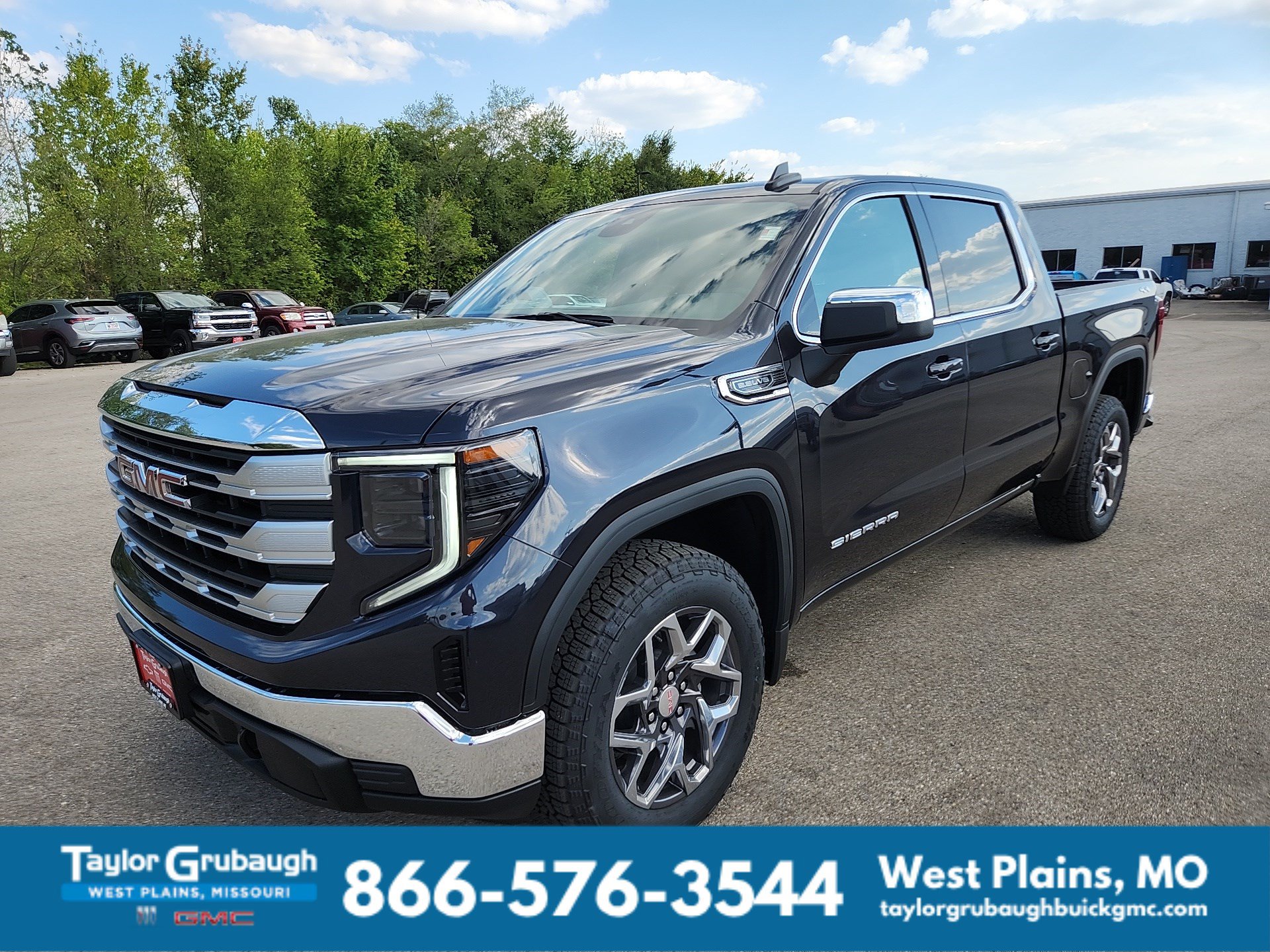 2026 GMC Sierra 1500 SLE - Photo 5